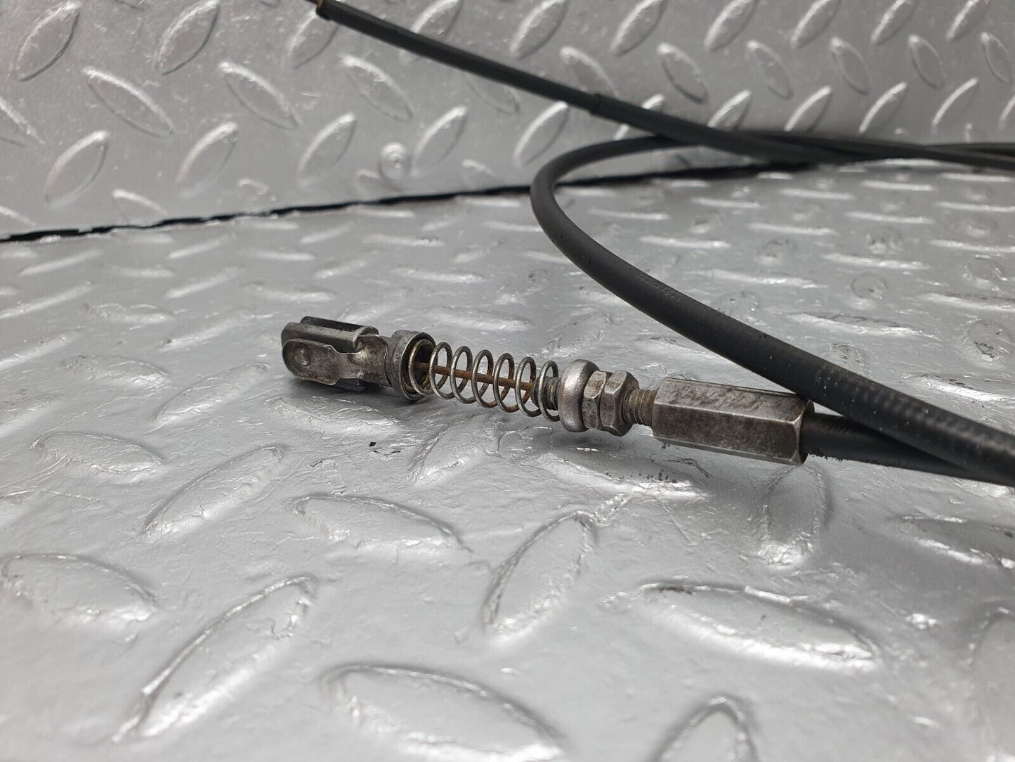 40712 Mercedes-Benz W123 300D Bonnet Release Cable