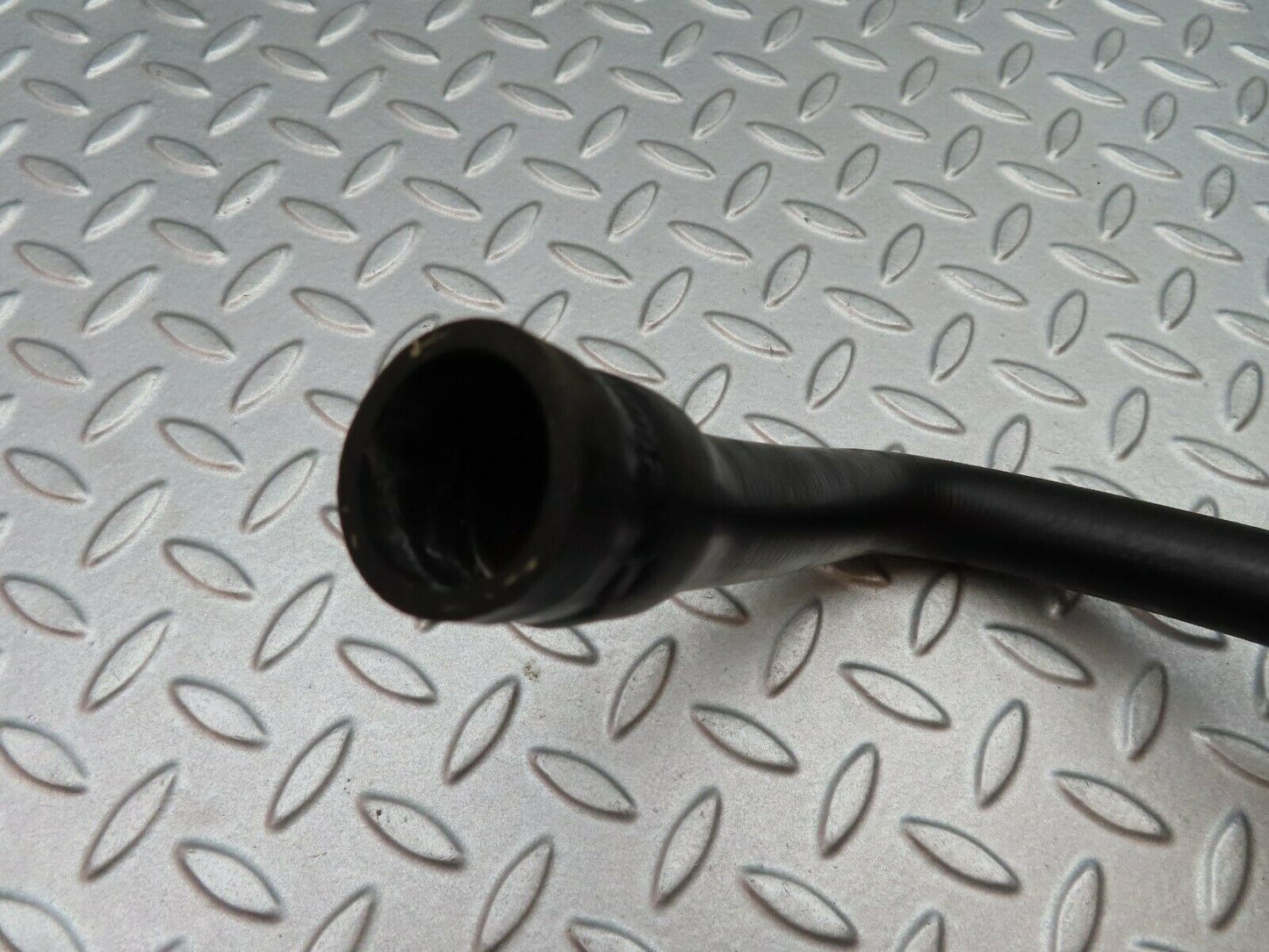 5574 Mercedes-Benz W124 230E Radiator Hose 1245013982