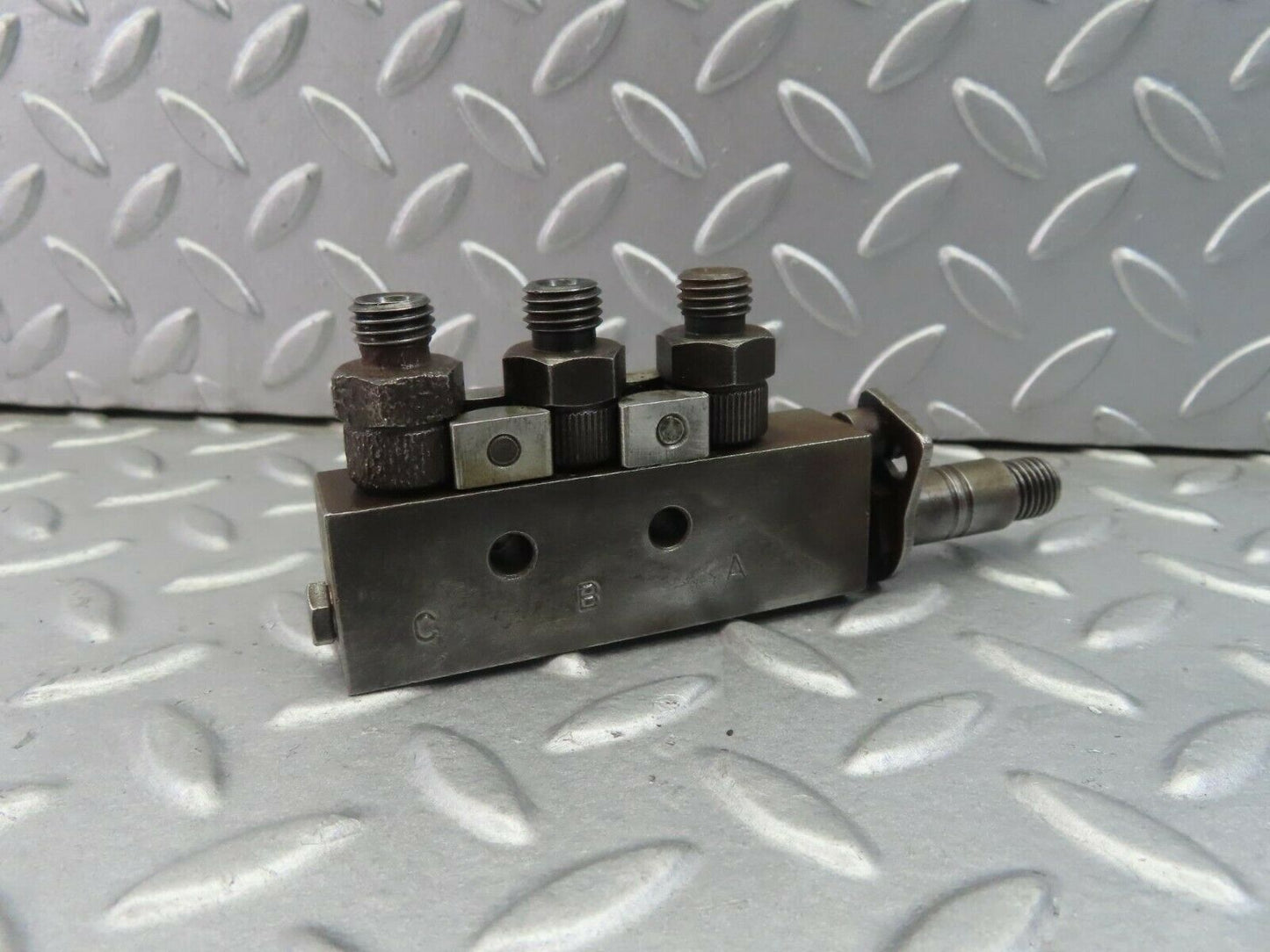 8280 Mercedes-Benz W111 Injection Distributor EPVT1P1Z