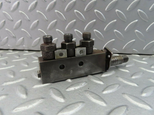 8280 Mercedes-Benz W111 Injection Distributor EPVT1P1Z