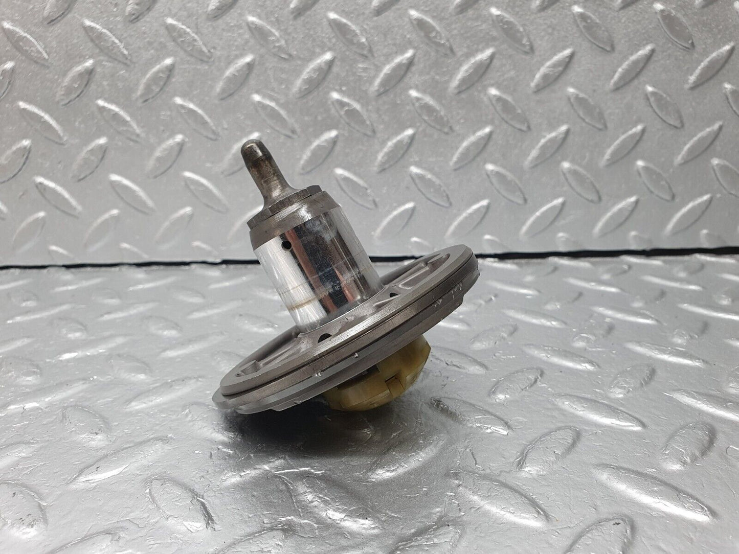 41311 Mercedes-Benz W123 300D Automatic Gearbox Piston 722.118 1152776038