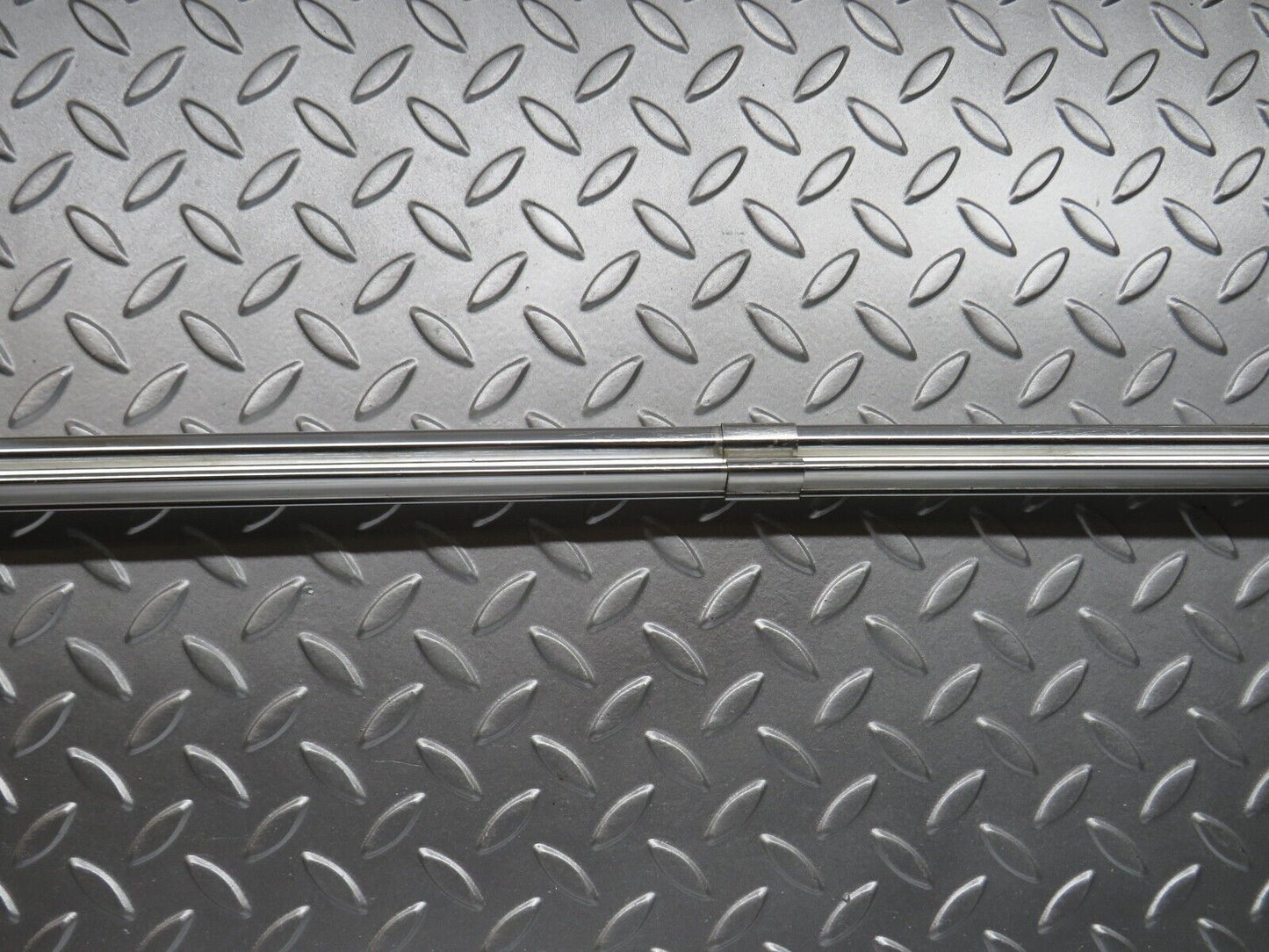 29625 Mercedes-Benz W123 230E Rear Windscreen Chrome Frame