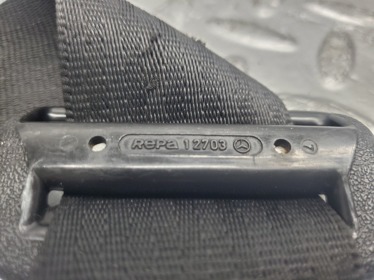 47163312