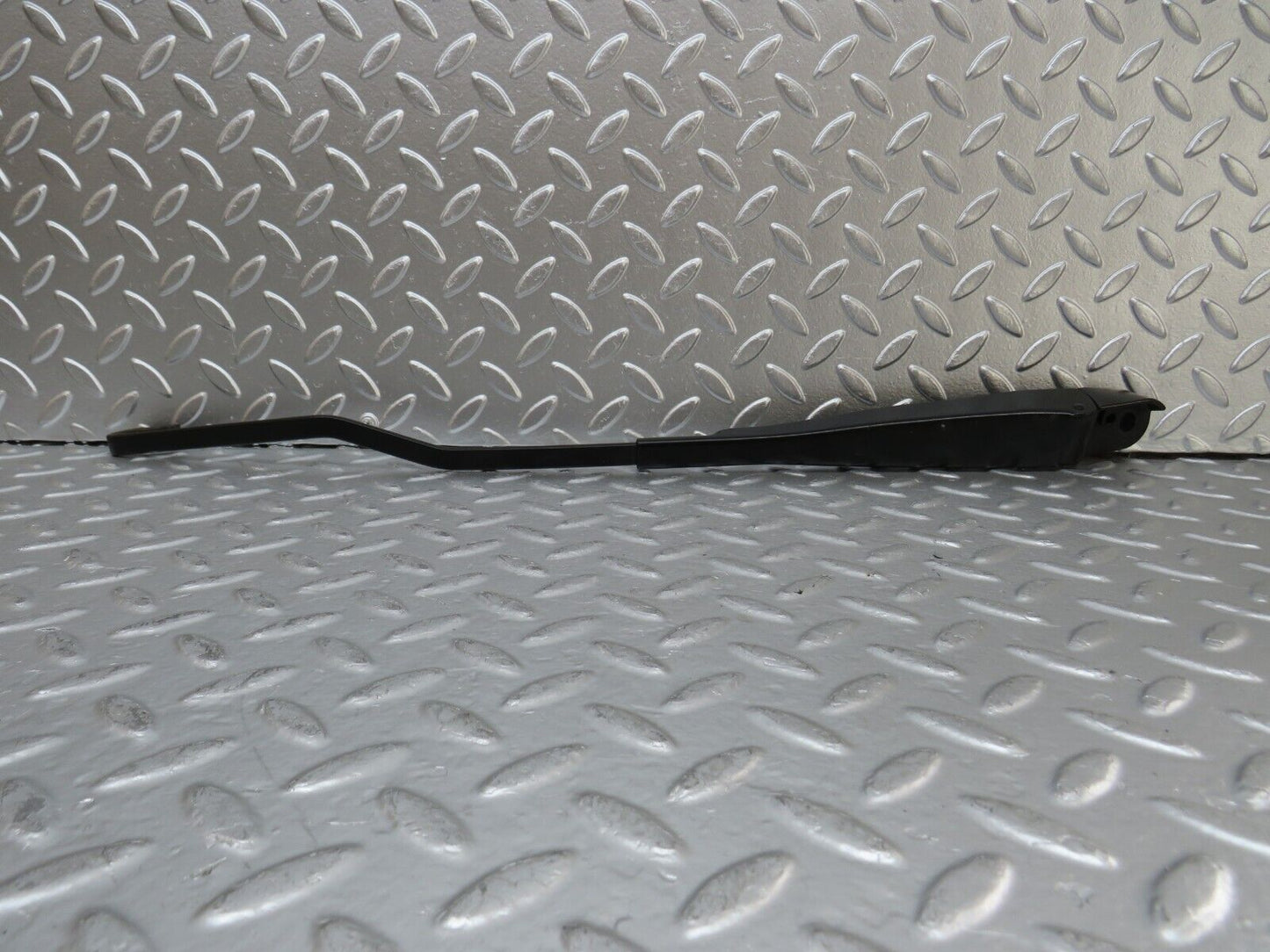 24924 Mercedes-Benz W140 S320 Wiper Arm Bosch Left Side
