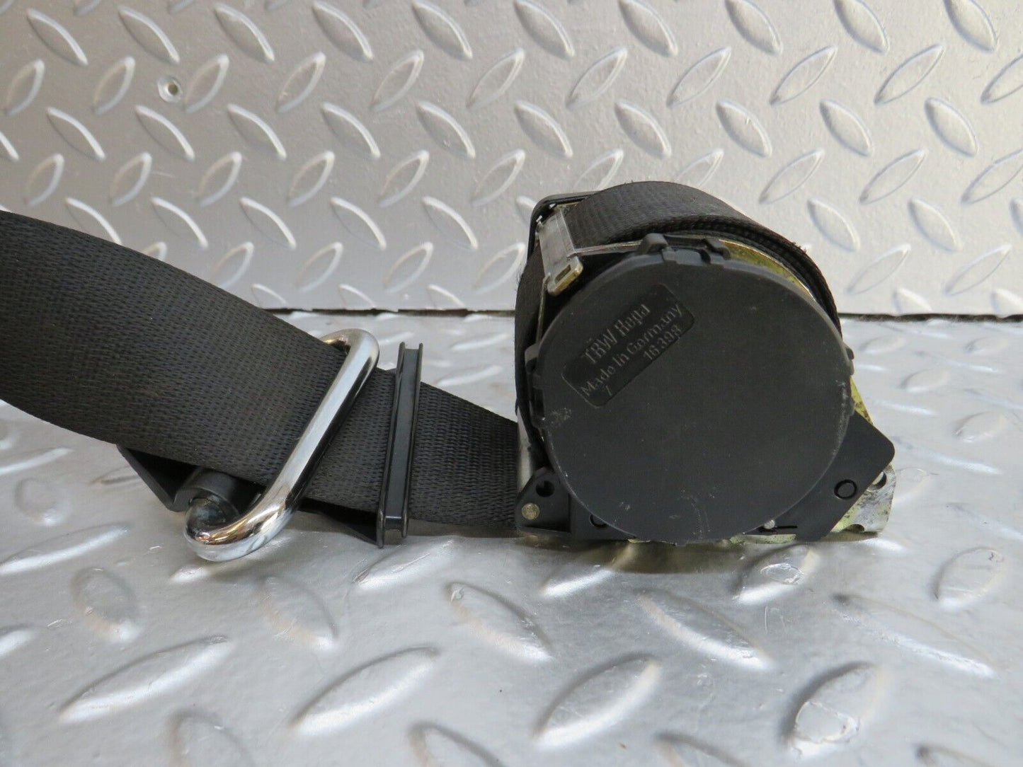 37161 Mercedes-Benz C126 420SEC Coupe Rear Right Seat Belt With Buckles 1268801695
