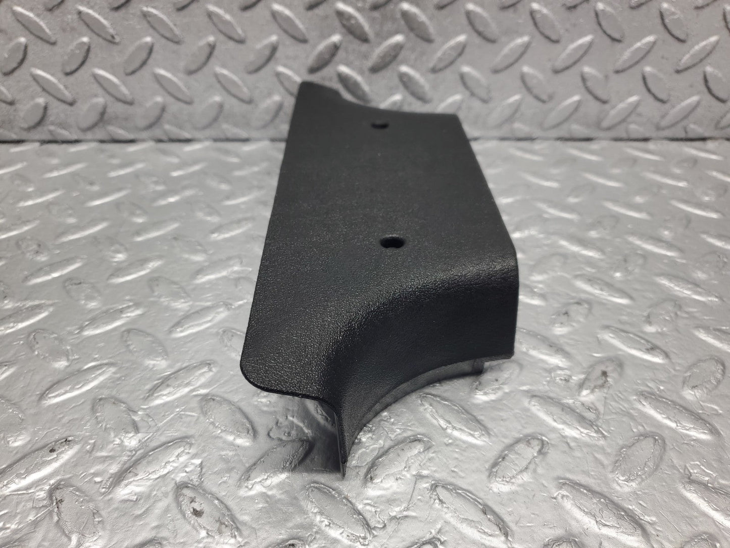 W201 Baby Benz b pillar bottom cover left used OEM