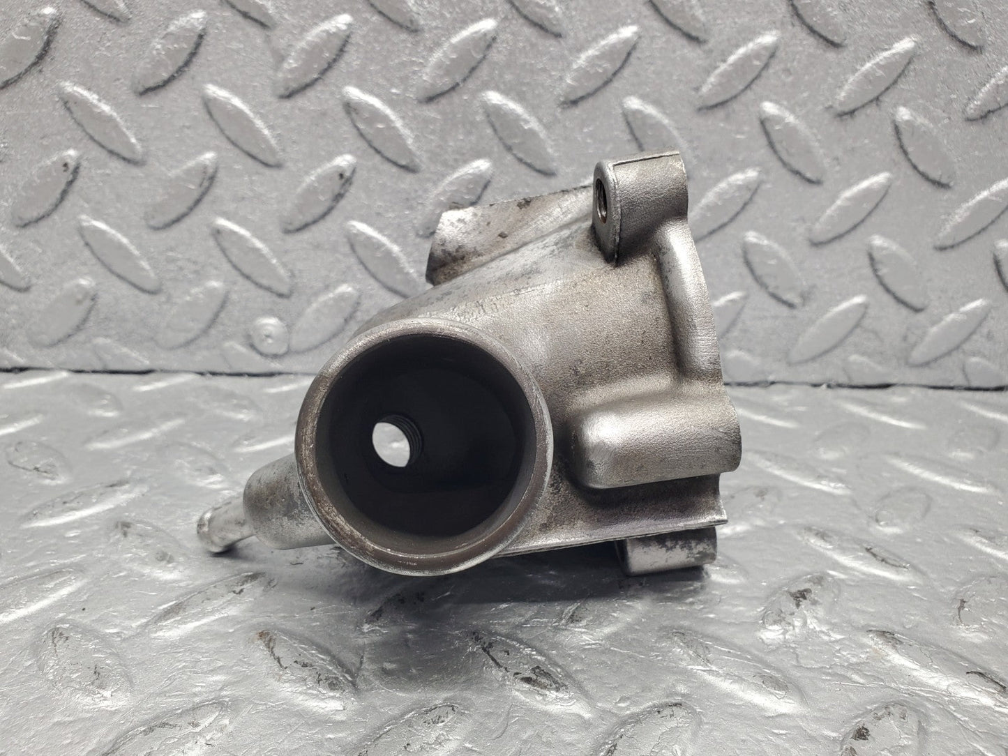 W126 Coupe water pump flange used OEM