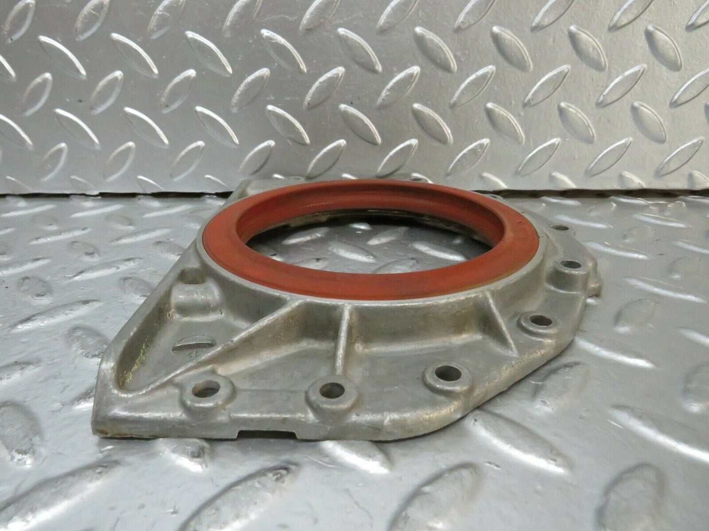 23848 Mercedes-Benz C107 450SLC Coupe Crankshaft Rear Sealing Cover 1160110608