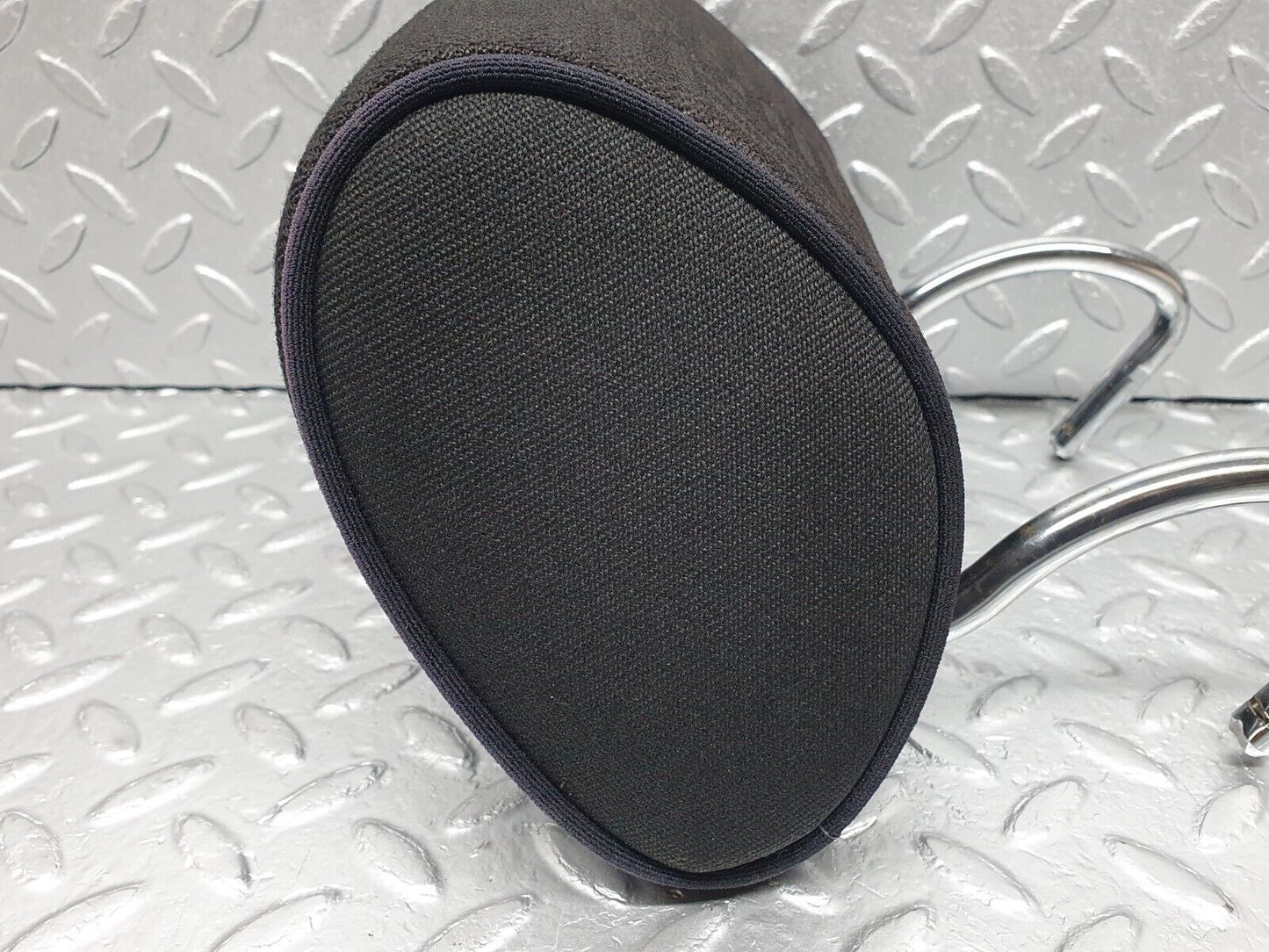 41829 Mercedes-Benz W202 C200 Rear Right Headrest