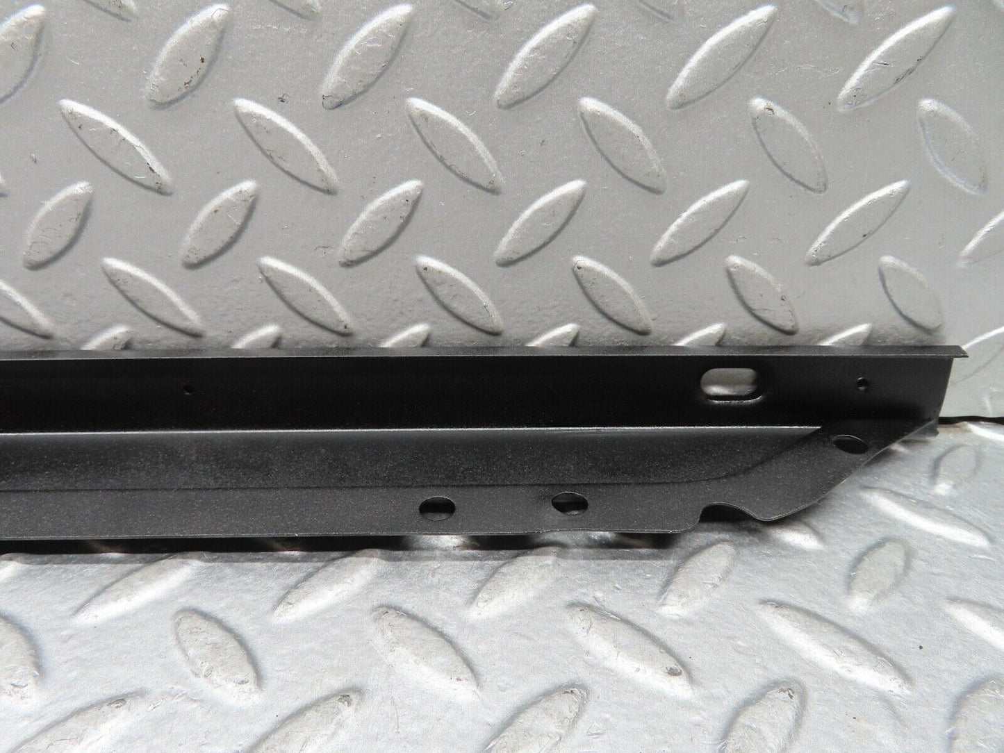 18537 Mercedes-Benz W111 220SE Coupe Rear Window Channel Support