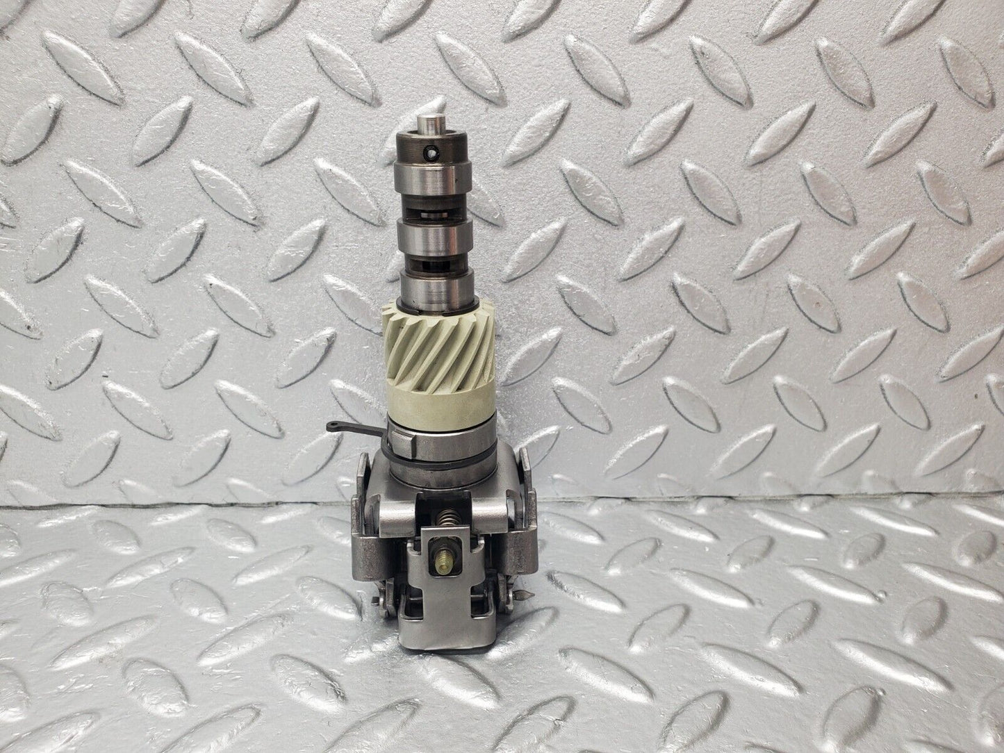 46298 Mercedes-Benz W124 280E Automatic Gearbox Governor 722.433