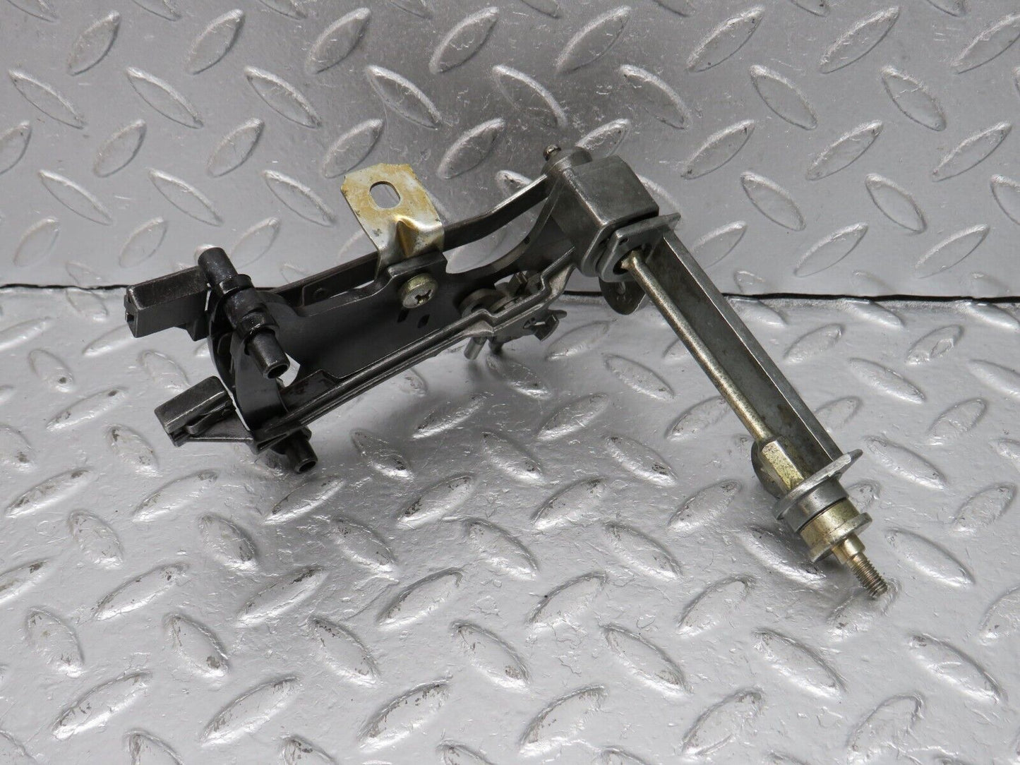 39882 Mercedes-Benz R107 350SL Coupe Heater Control Mechanism
