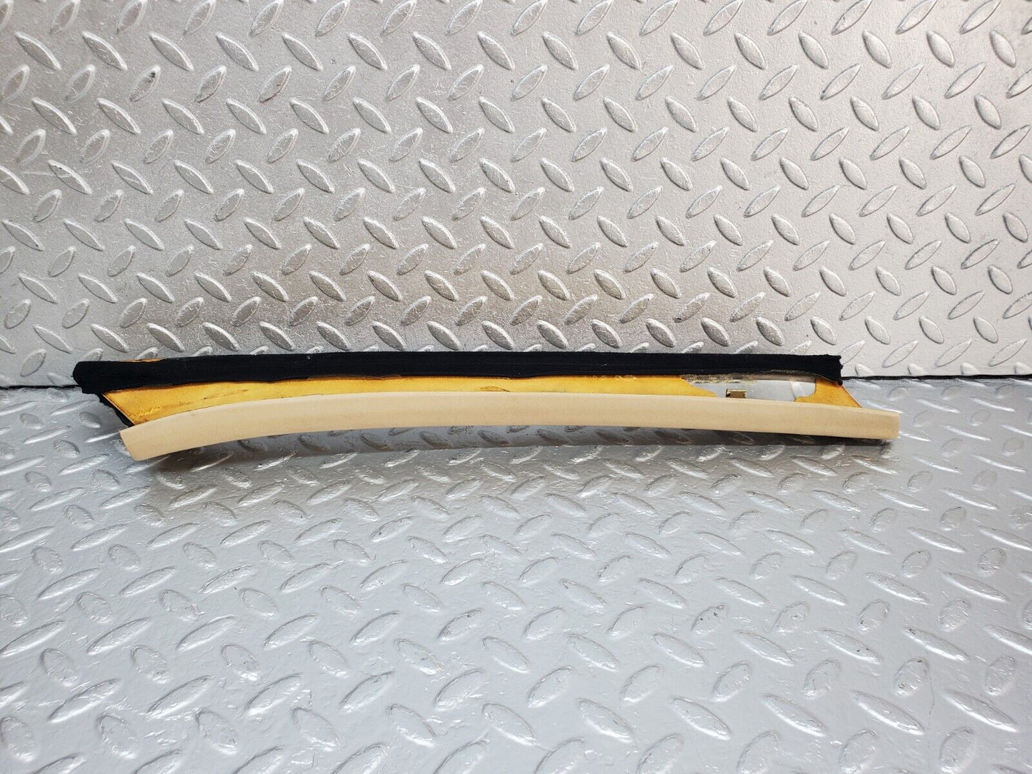 45564 Mercedes-Benz W126 420SE A Pillar Cover Trim Left Side Beige