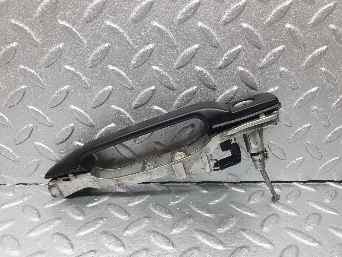 42787 Mercedes-Benz W201 190 Front Left Door Exterior Handle No Key