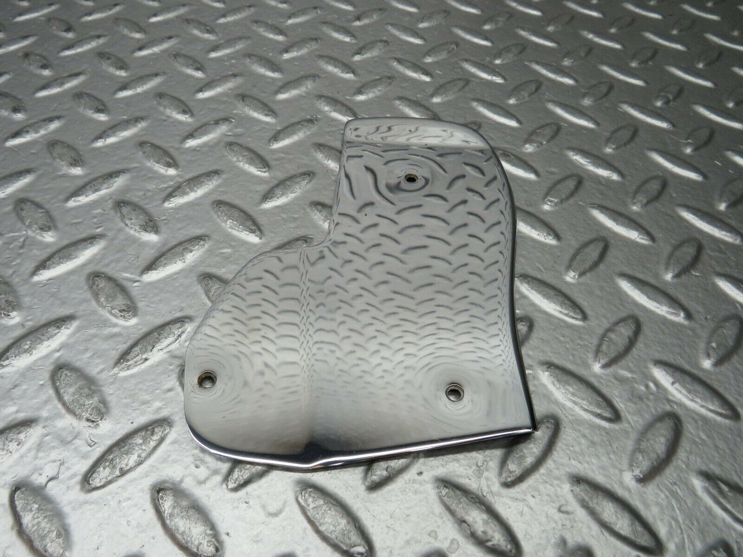 23018 Mercedes-Benz C123 230CE Coupe Left Door Chrome Cover