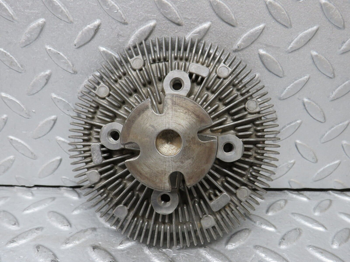37704 Mercedes-Benz W108 280S Engine Cooling Fan Clutch