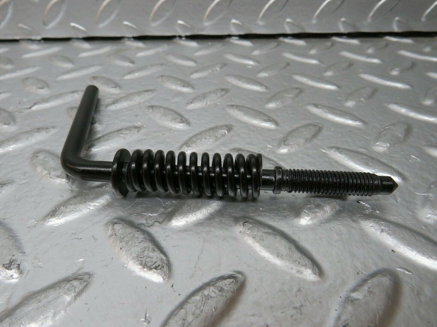 24232 Mercedes-Benz S124 220TE Wagon Spare Wheel Holder