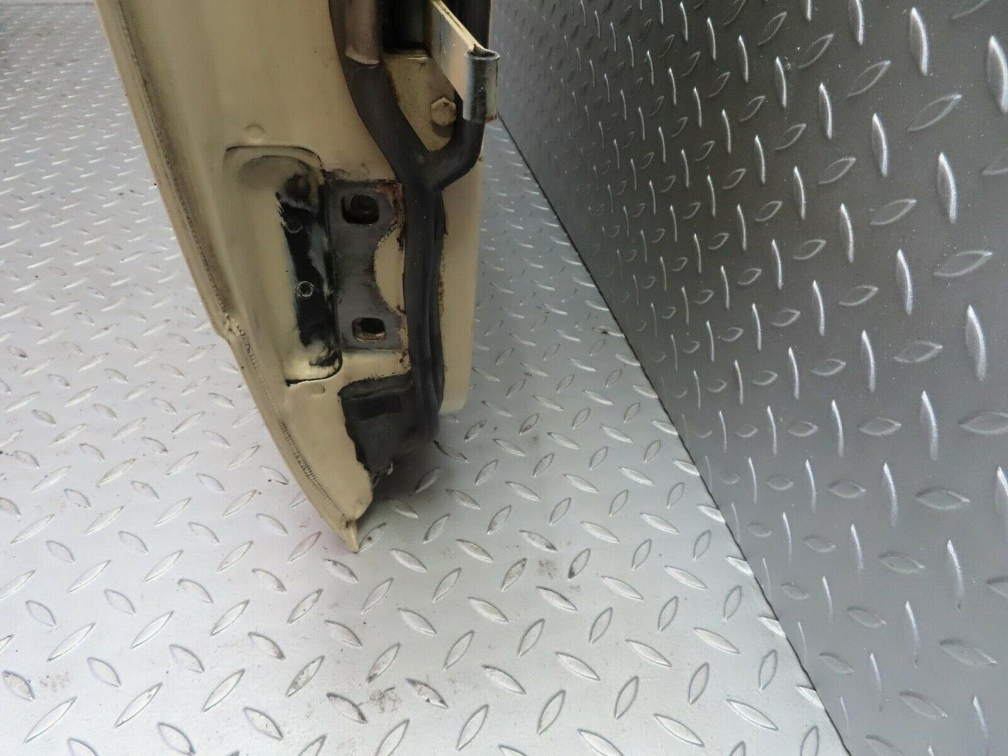 7001 Mercedes-Benz W123 230E Rear Right Door