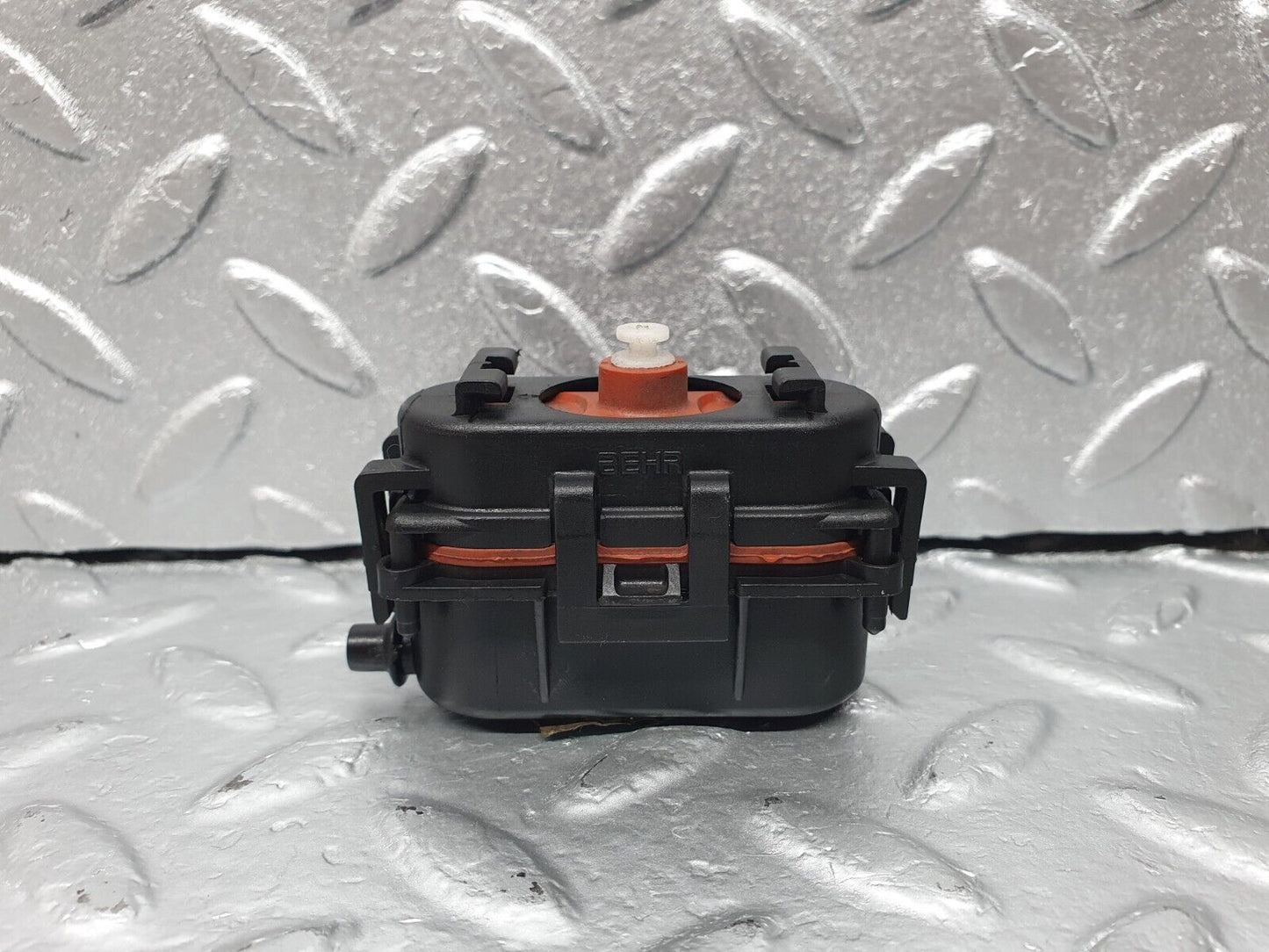 42251 Mercedes-Benz R129 320SL Coupe Heater Box Vacuum Actuator