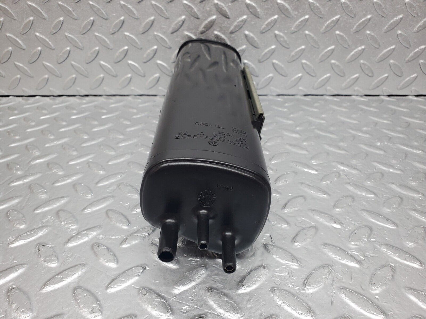 45745 Mercedes-Benz W126 420SE Charcoal Filter 1294700159
