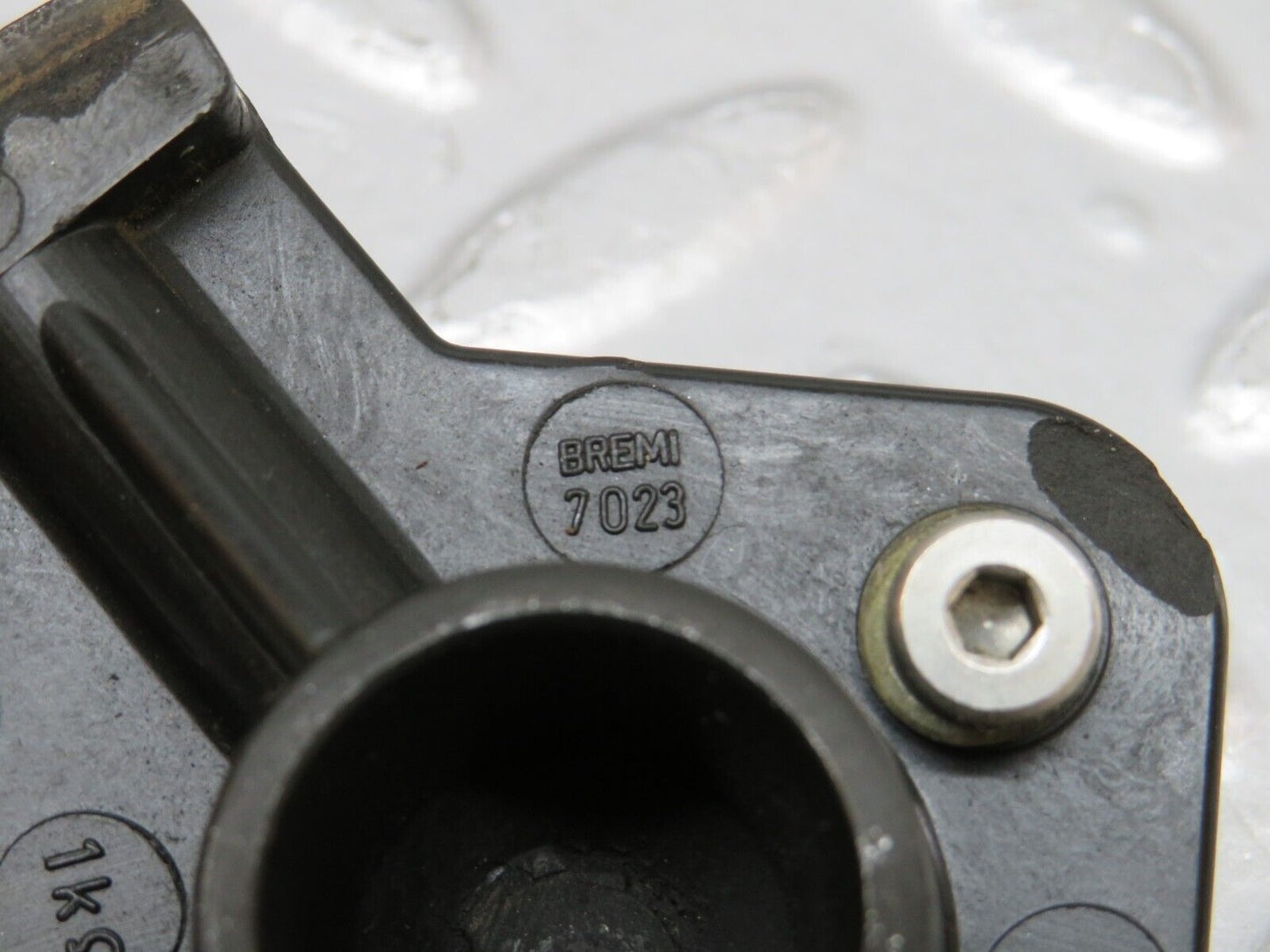 34187 Mercedes-Benz W124 260E Ignition Distributor Rotor BREMI7023