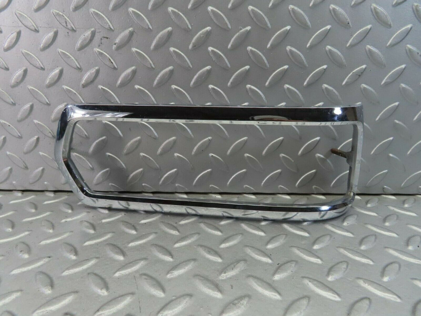 8099 Mercedes-Benz W108 Tail Light Chrome Frame Right 1088260259