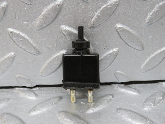 37524 Mercedes-Benz W109 300SEL Contact Switch ULO-79000