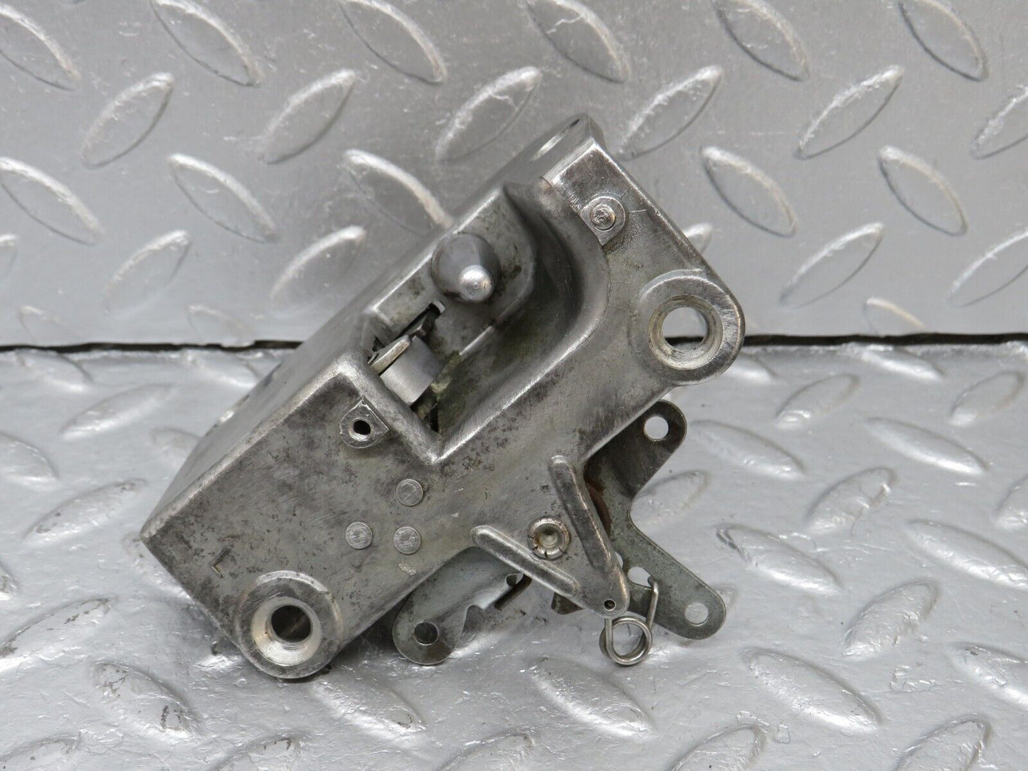 40283 Mercedes-Benz W110 230 Rear Left Door Lock Mechanism