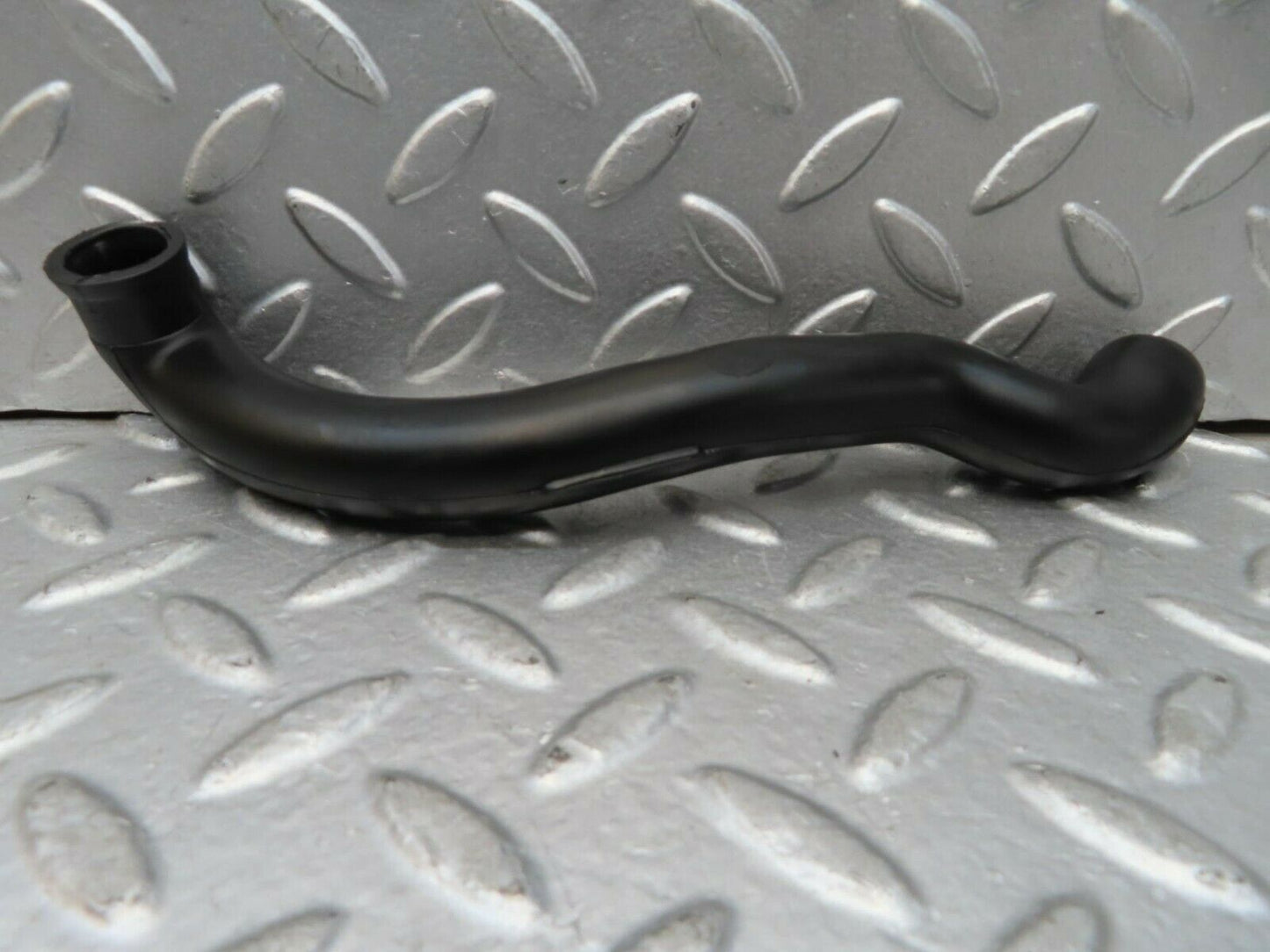 15687 Mercedes-Benz R107 450SL Coupe Air Intake Breather Hose 1160940482