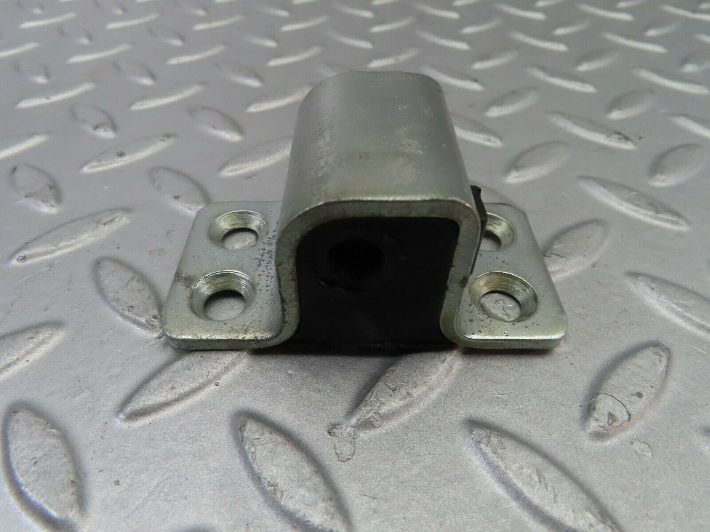 7721 Mercedes-Benz S123 230TE Wagon Door Lock Latch Left Side