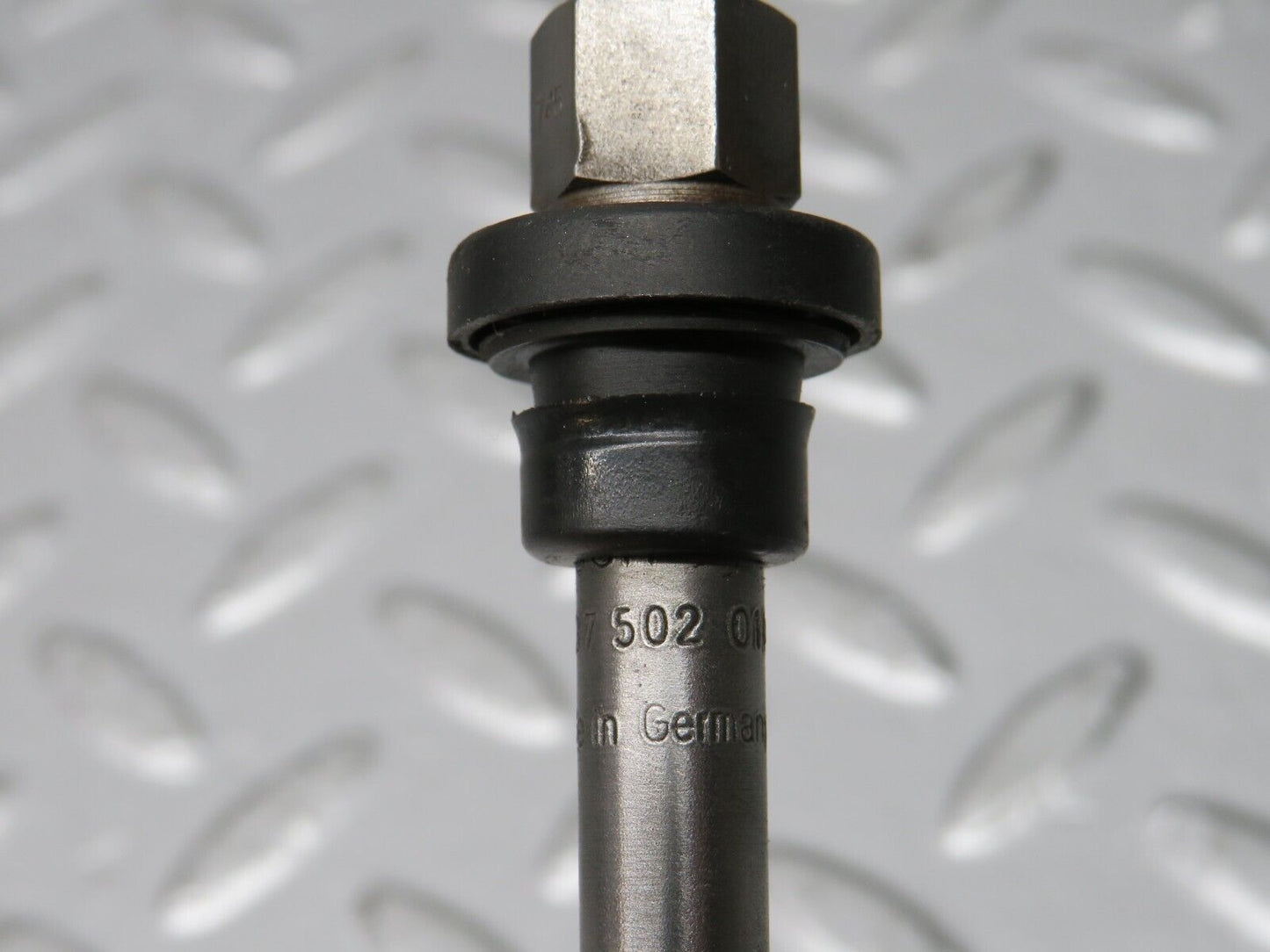 32704 Mercedes-Benz S124 300TE Wagon Fuel Injector Bosch 0437502010