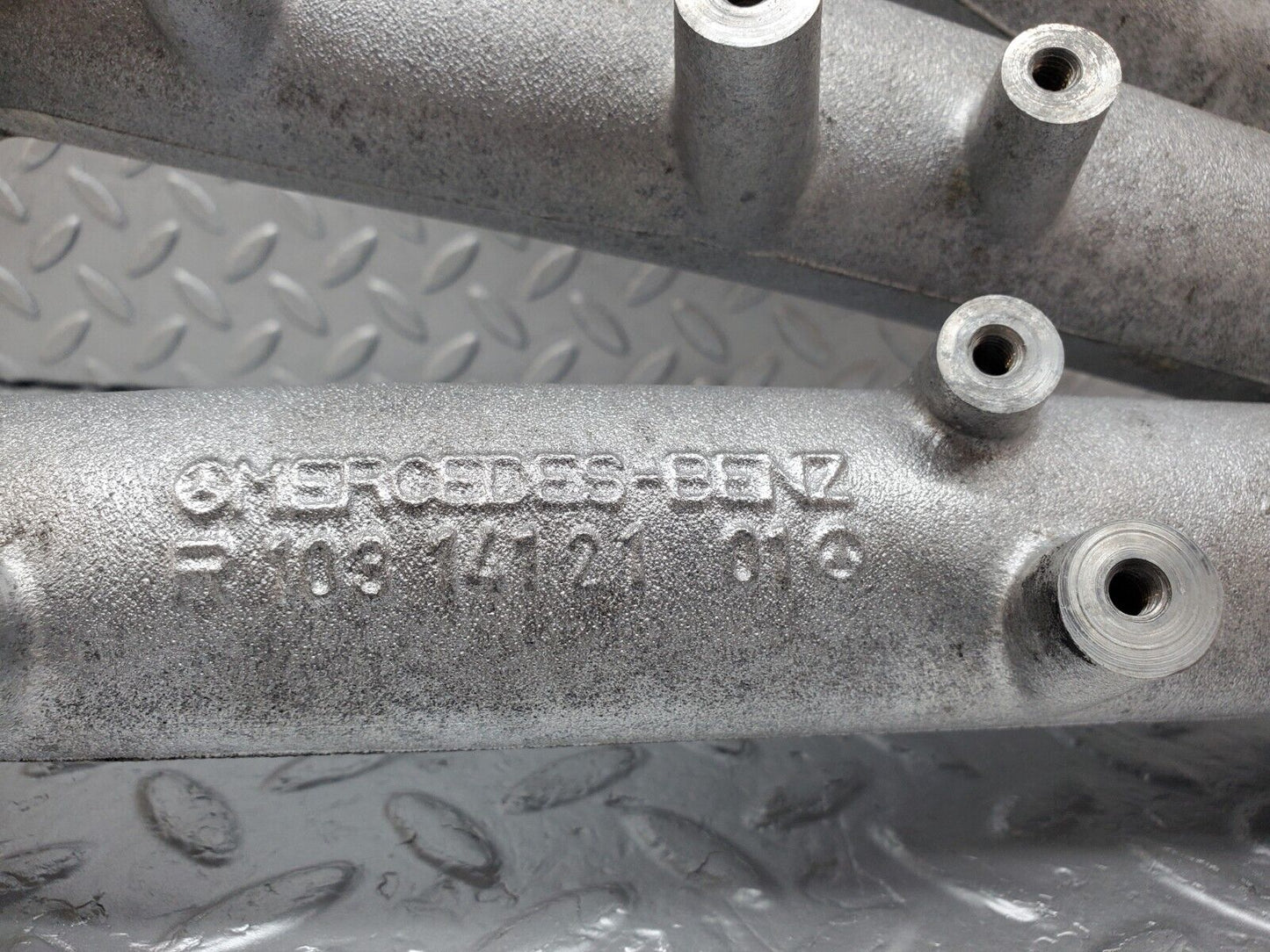 45248 Mercedes-Benz R129 300SL Coupe Intake Manifold 1031412101