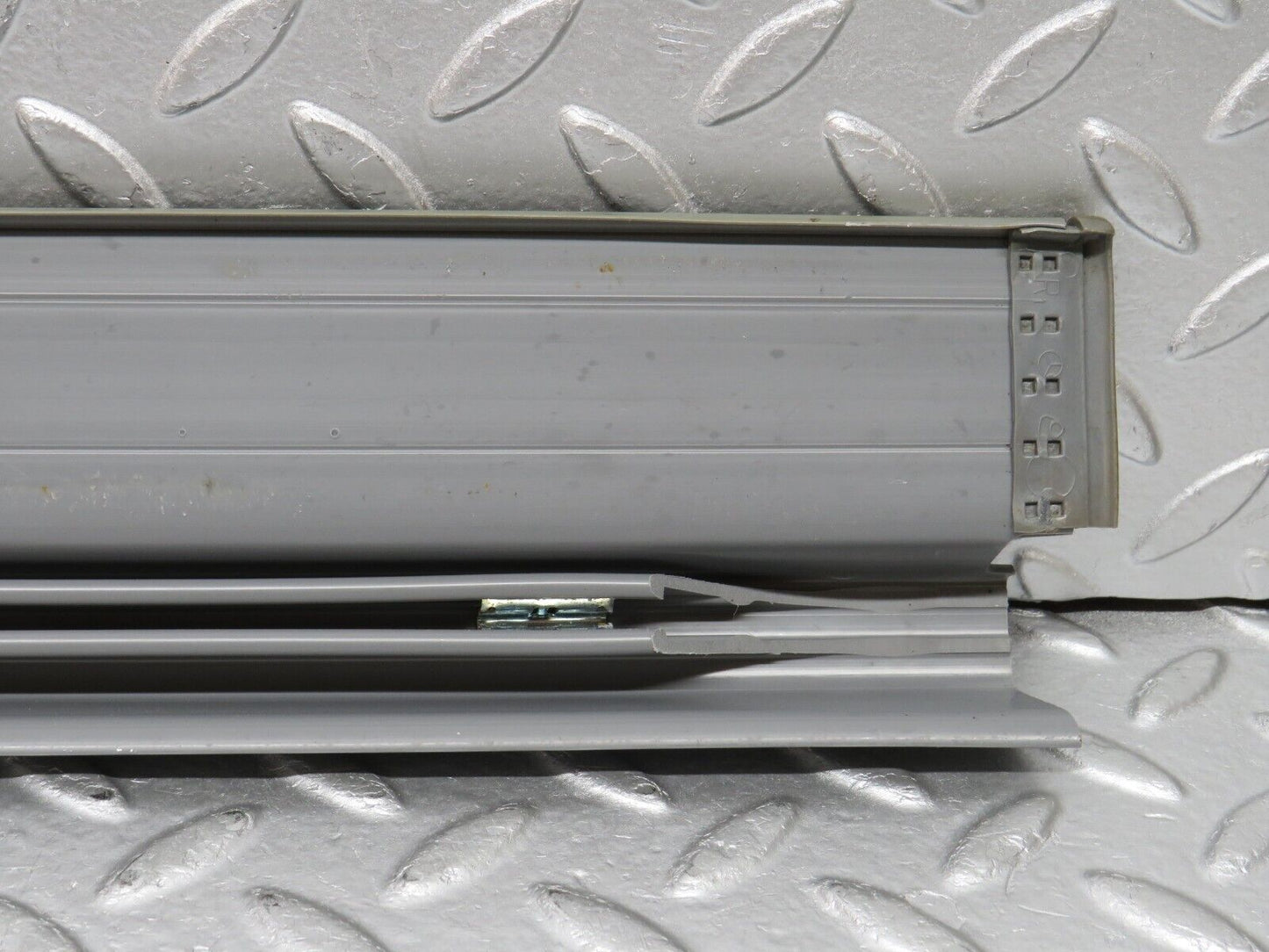 32319 Mercedes-Benz S124 300TE Wagon Rear Left Door Sill Trim