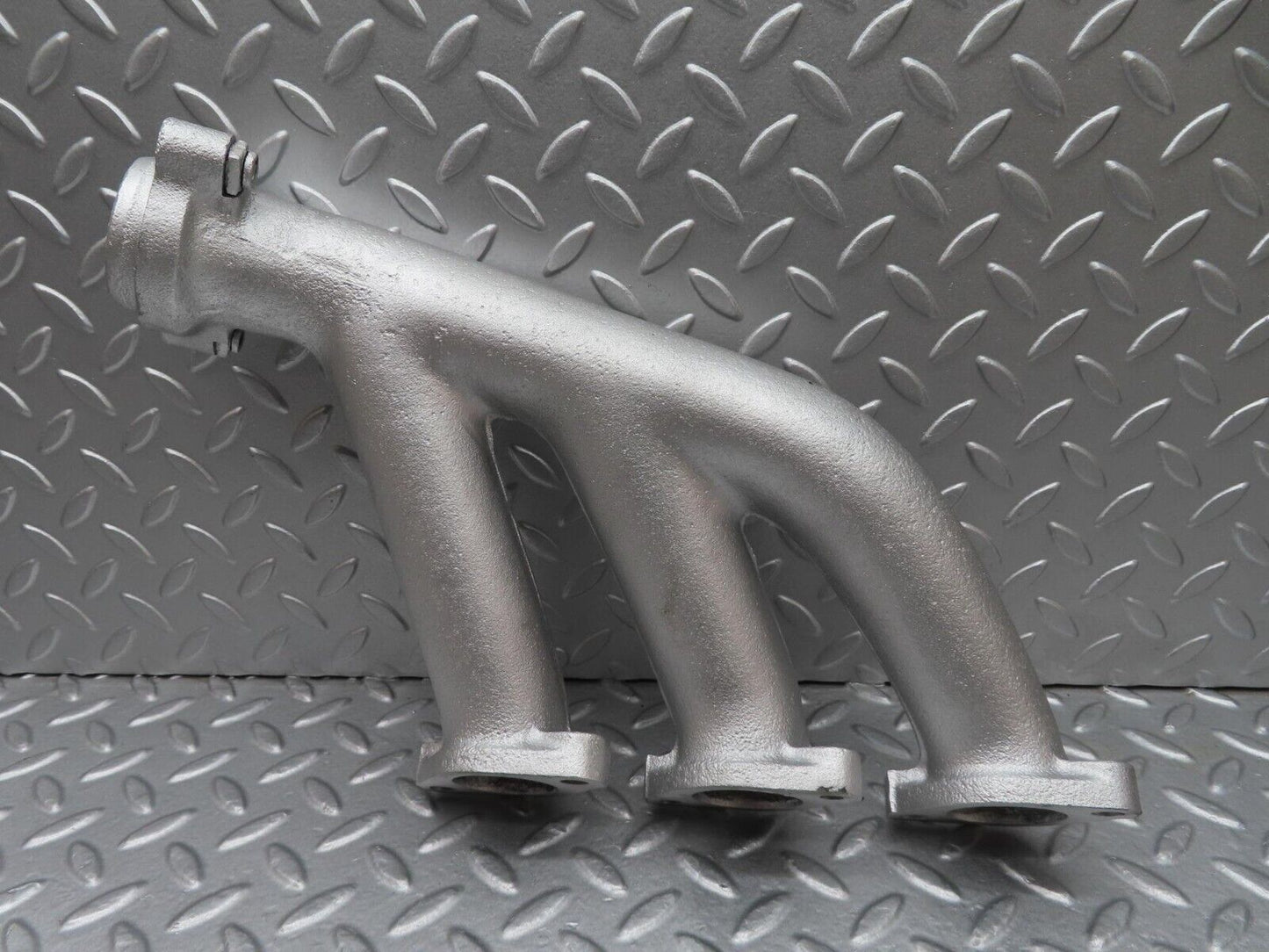 39196 Mercedes-Benz C107 280SLC Coupe Exhaust Manifold Cylinder 1-3 1101426502