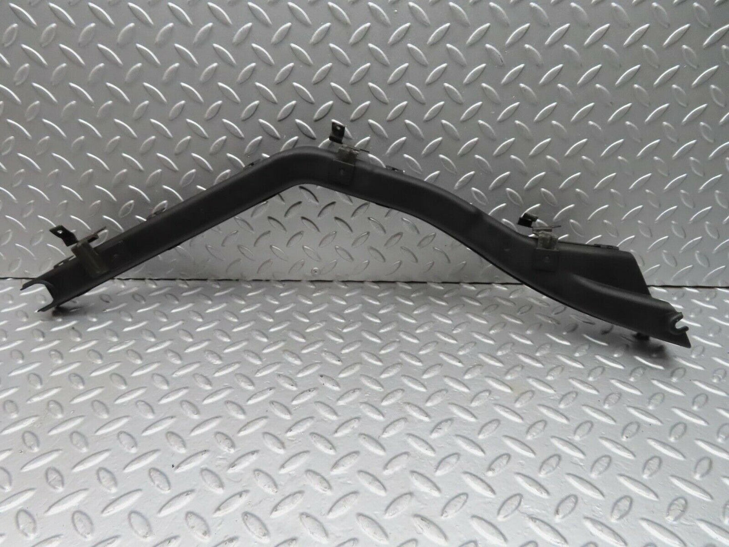 14876 Mercedes-Benz W140 S320 Engine Bay Cable Channel 1405461564 1405401418