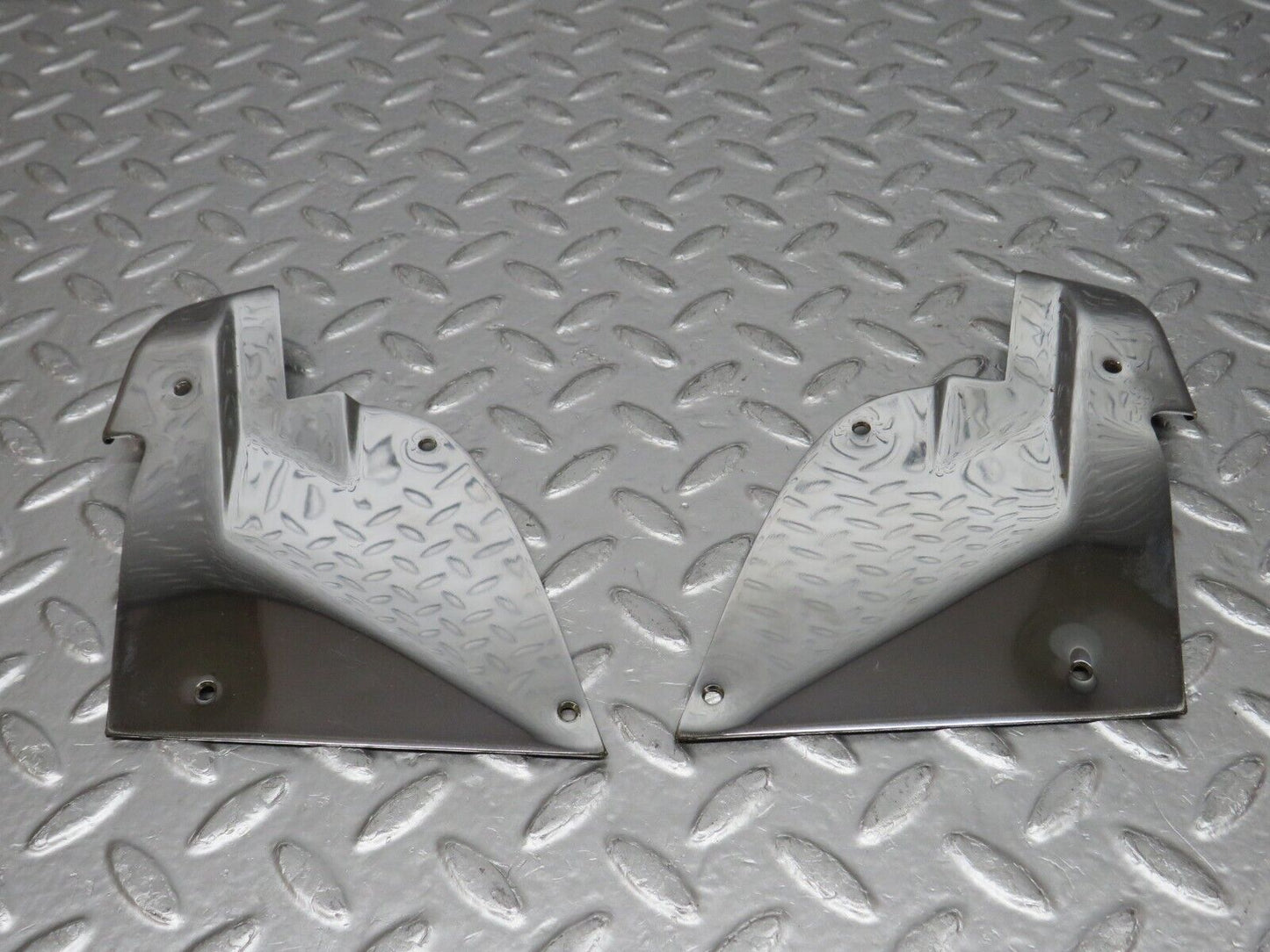 0728 Mercedes-Benz C107 350SLC Coupe B Pillar Chrome Cover  Left And Right