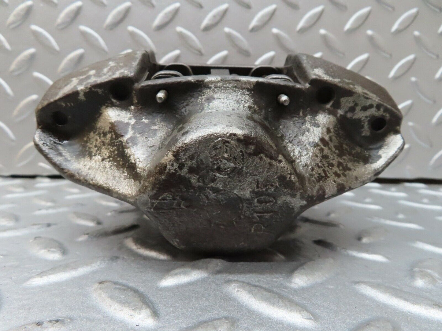 17632 Mercedes-Benz W116 450SEL Rear Right Brake Caliper ATE 38