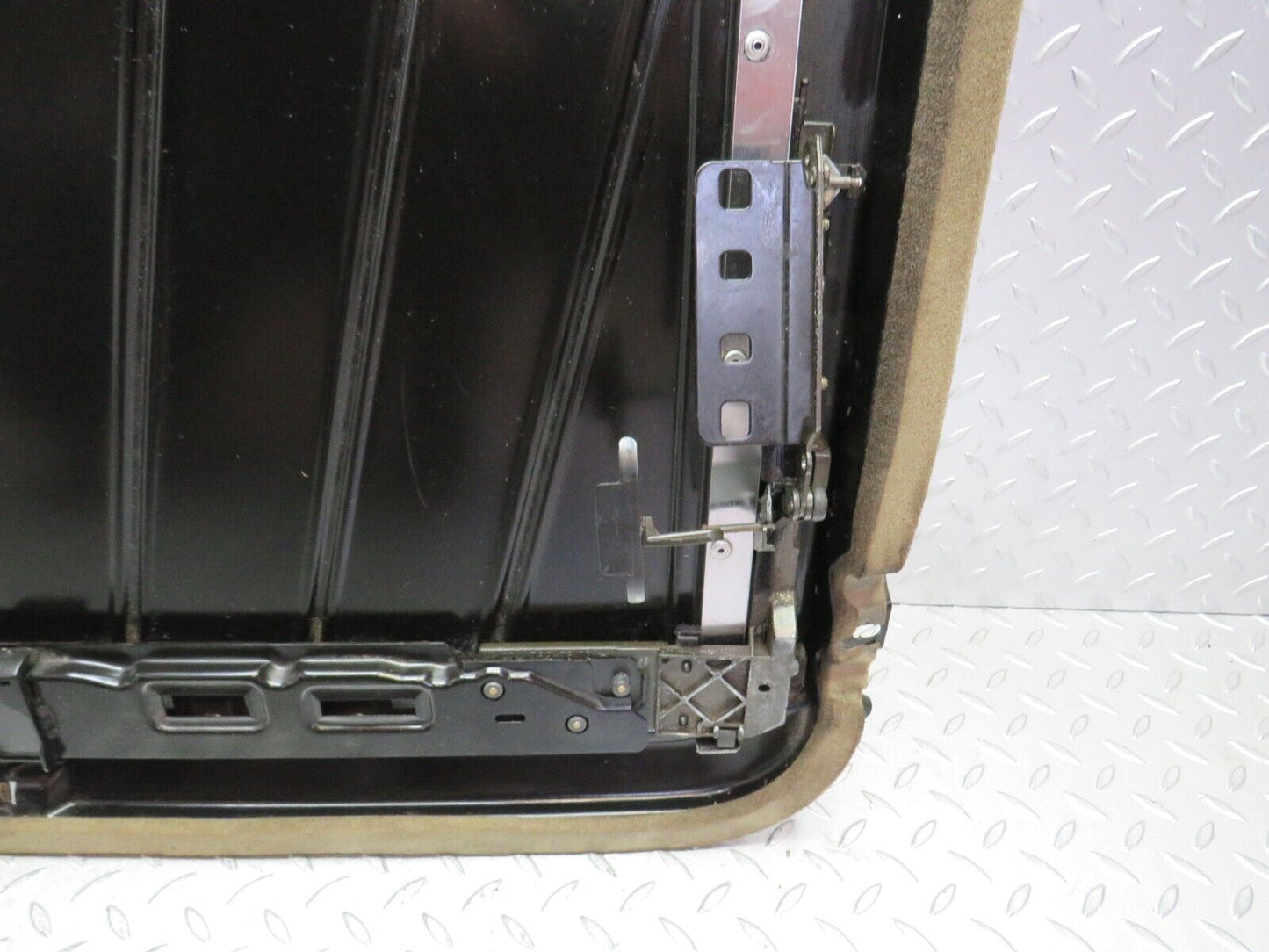 29498 Mercedes-Benz W124 230E Power Sunroof Frame