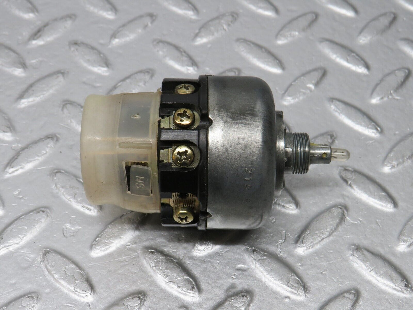 39115 Mercedes-Benz R107 500SL Headlight Switch