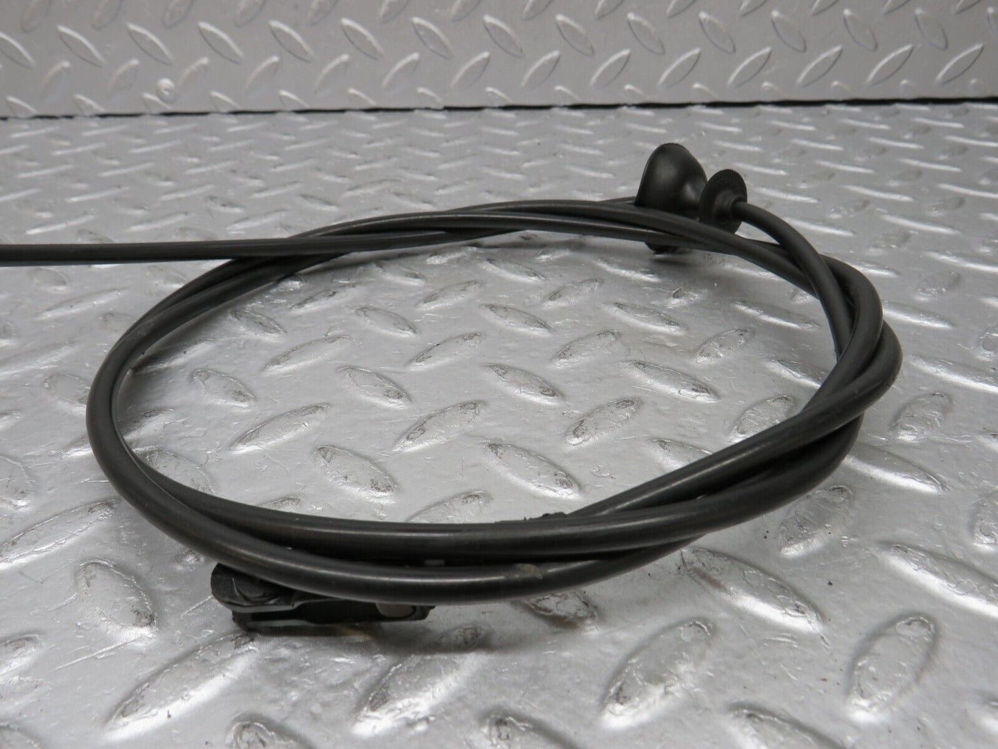 36710 Mercedes-Benz W201 190E Bonnet Release Cable