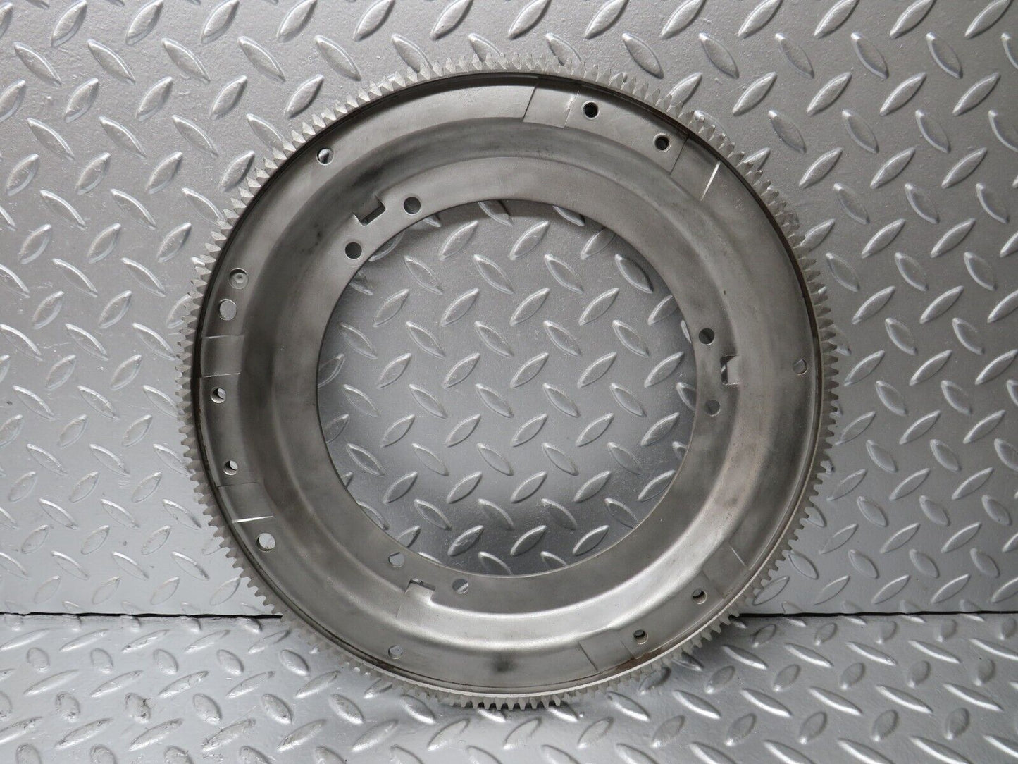 33095 Mercedes-Benz C107 R107 350 V8 Flywheel Starter Ring