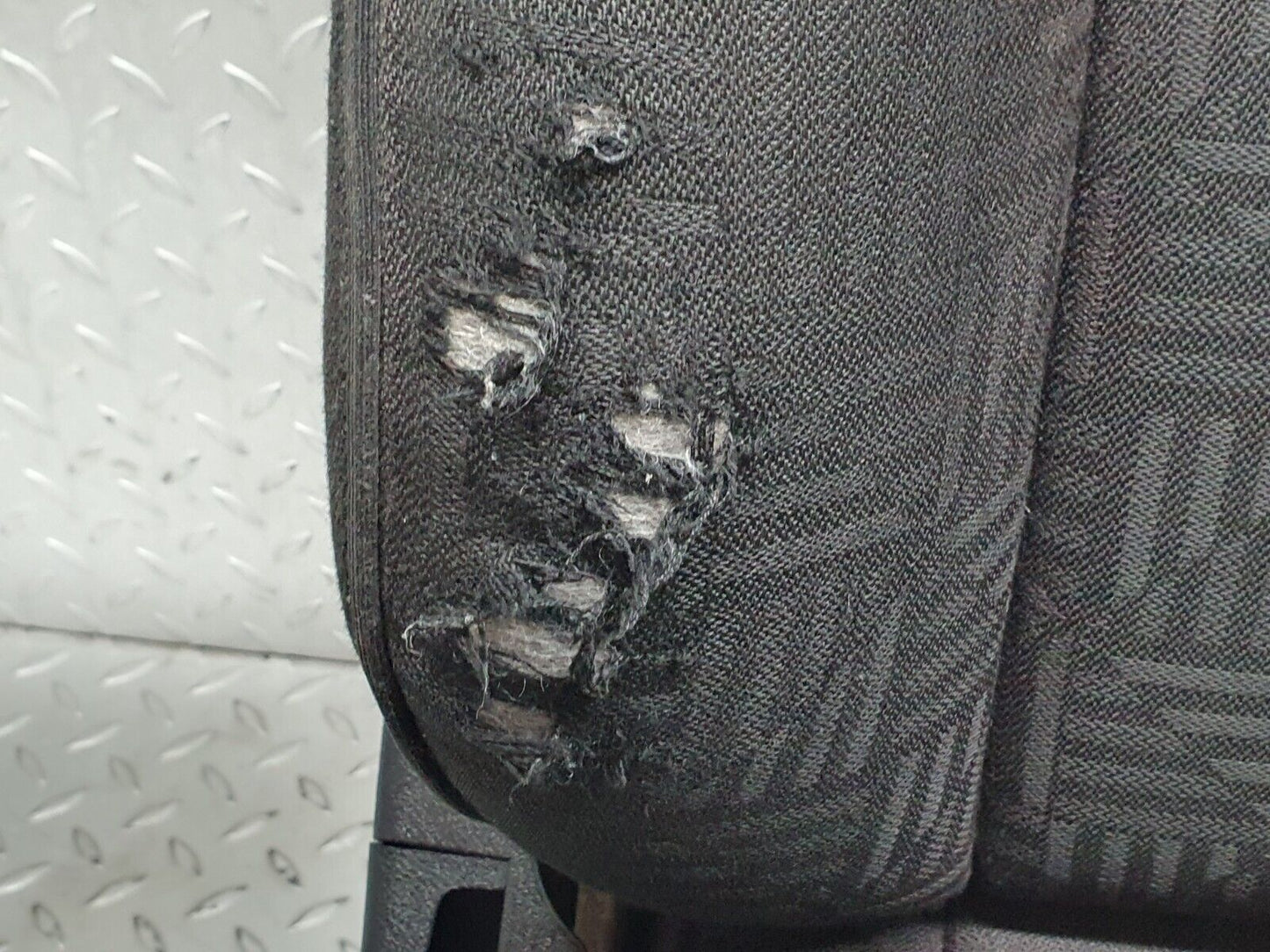 41813 Mercedes-Benz W202 C200 Front Right Passenger Seat