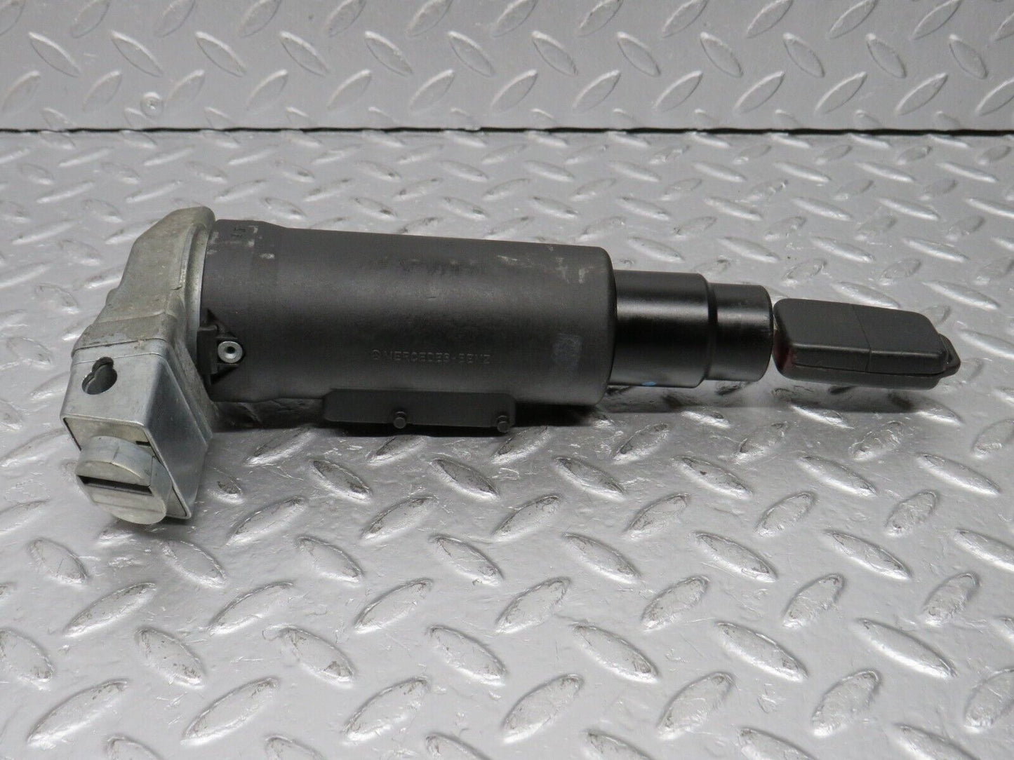 38471 Mercedes-Benz R129 280SL Coupe Steering Lock Ignition Switch With Key