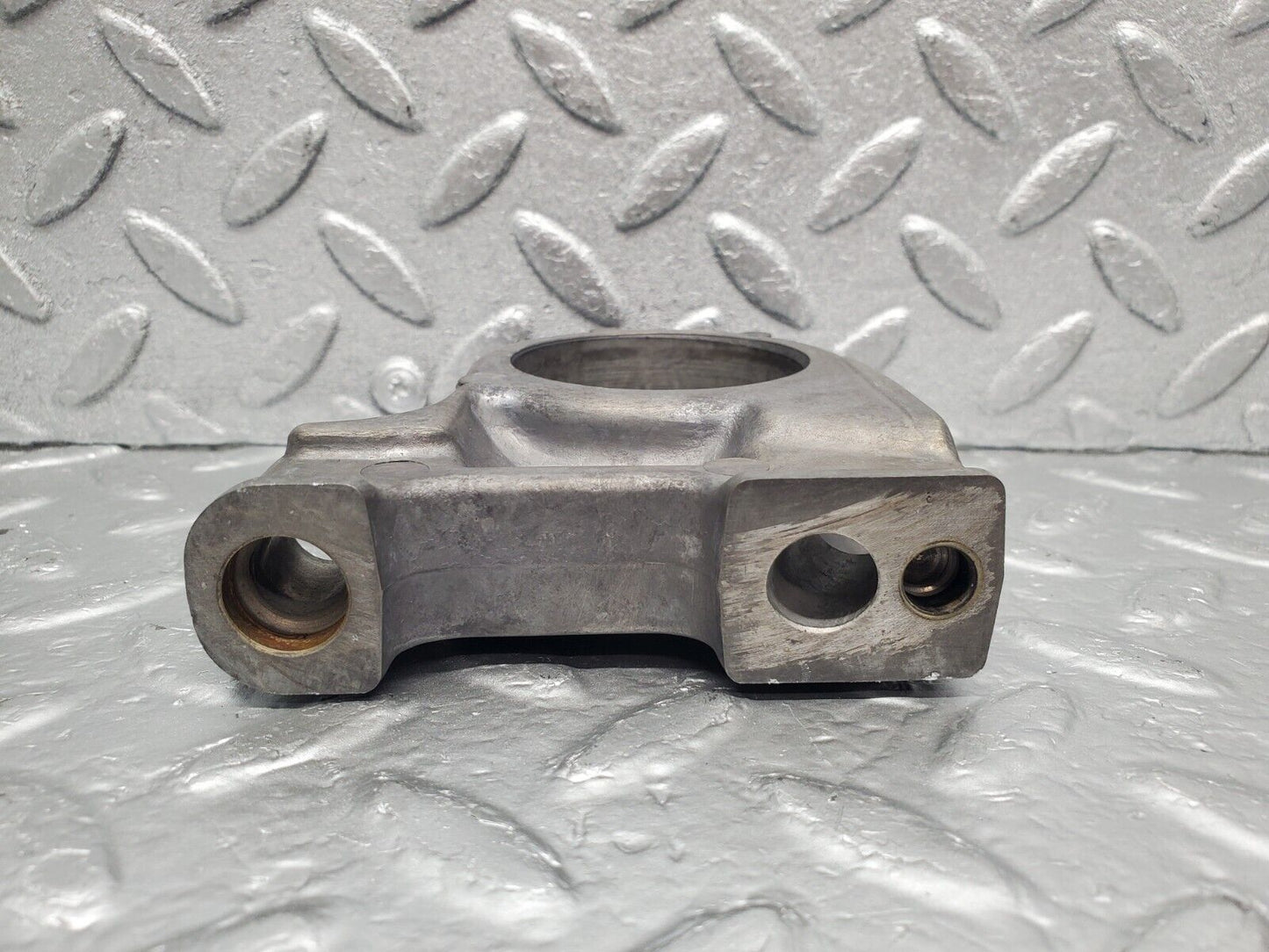 46266 Mercedes-Benz W126 420SE Camshaft Tower Bearing 1160514612