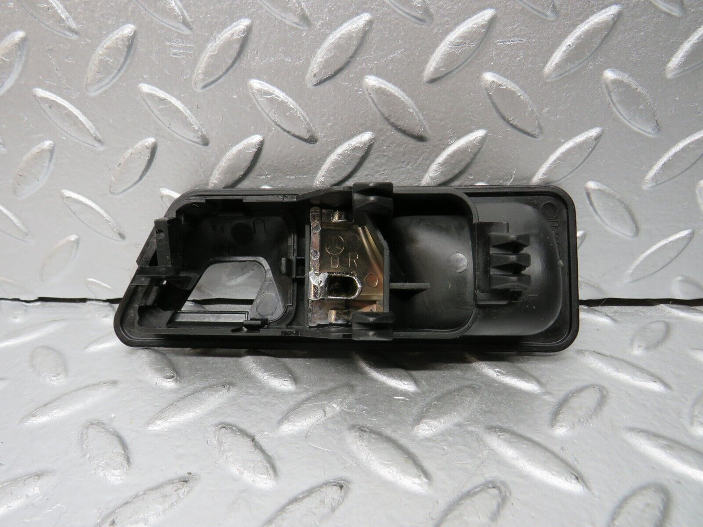 30584 Mercedes-Benz W201 190E 2.0L Right Interior Door Handle 2017660264