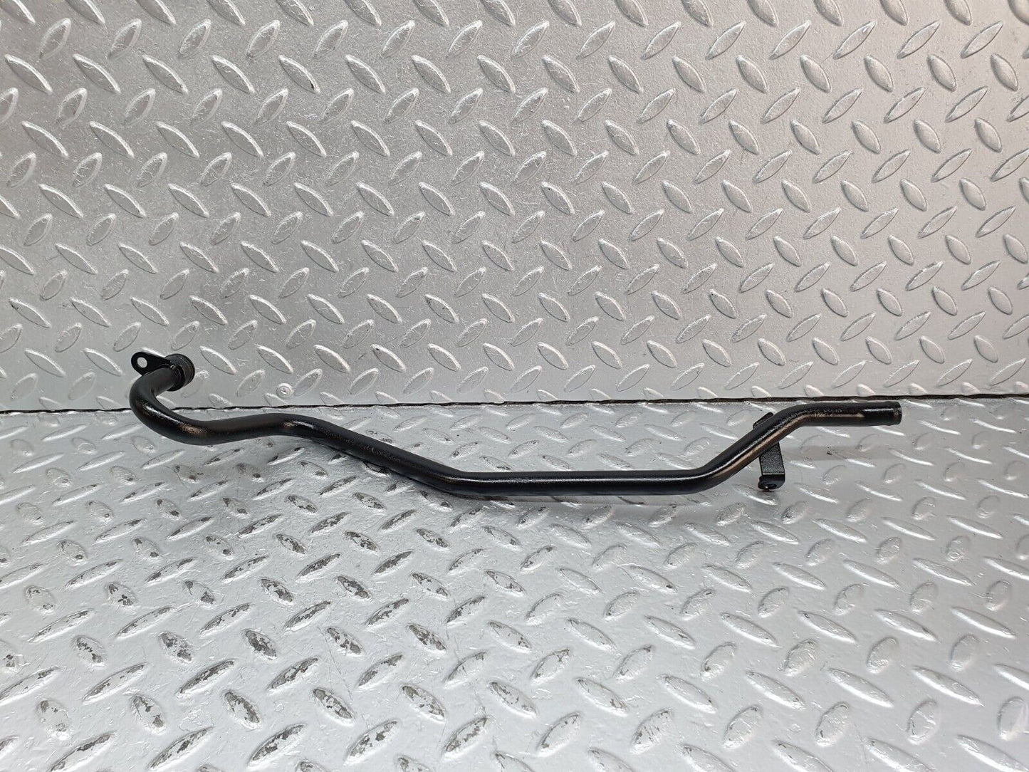 41235 Mercedes-Benz W126 300SE Coolant Pipe