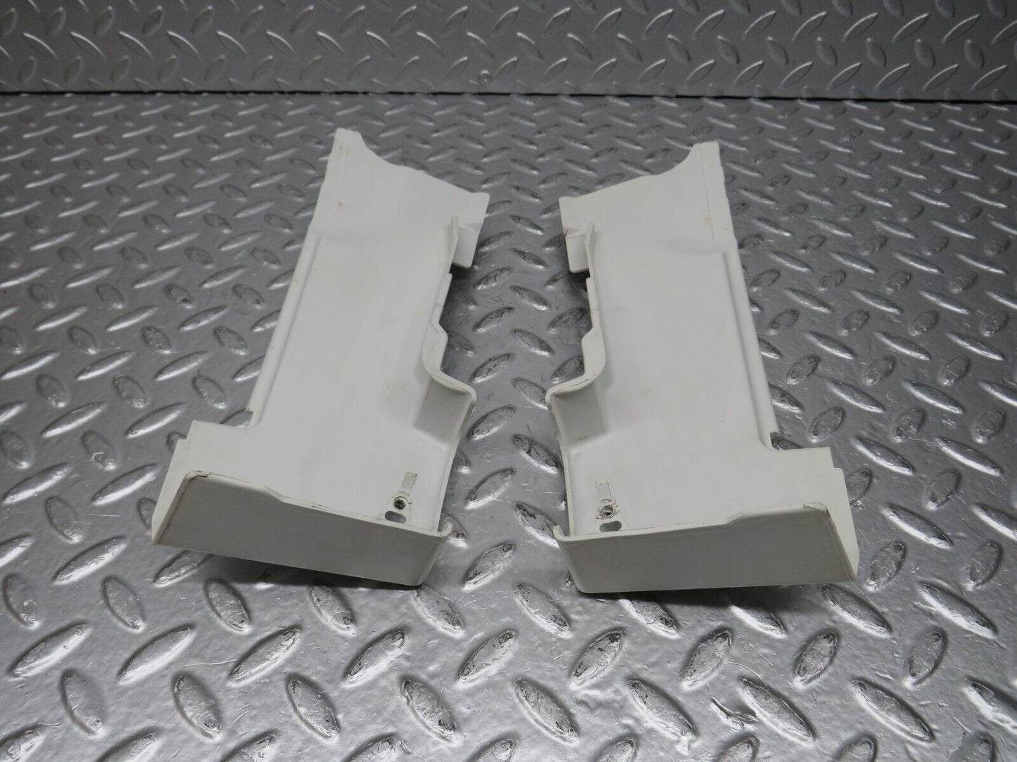 32364 Mercedes-Benz S124 300TE Front Door Lock Cover 2x 1247230408 1247230308