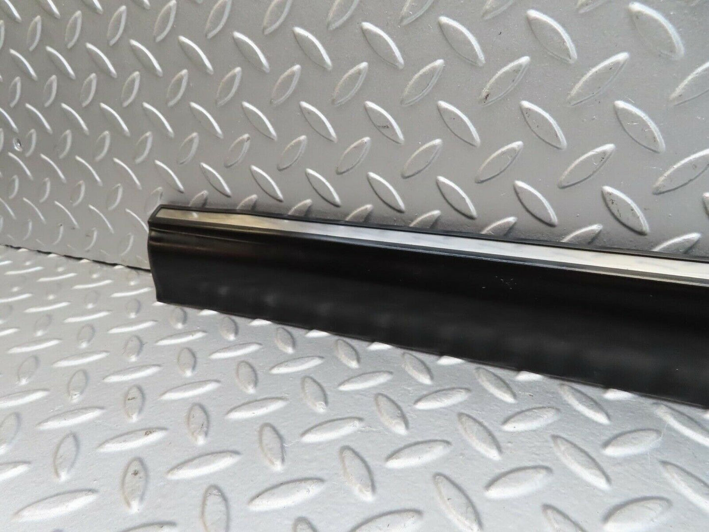 15859 Mercedes-Benz W123 280E Front Left Door Lower Moulding Trim