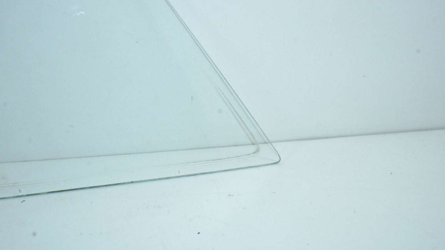 1808 Mercedes-Benz W108 280SE Rear Right Quarter Glass