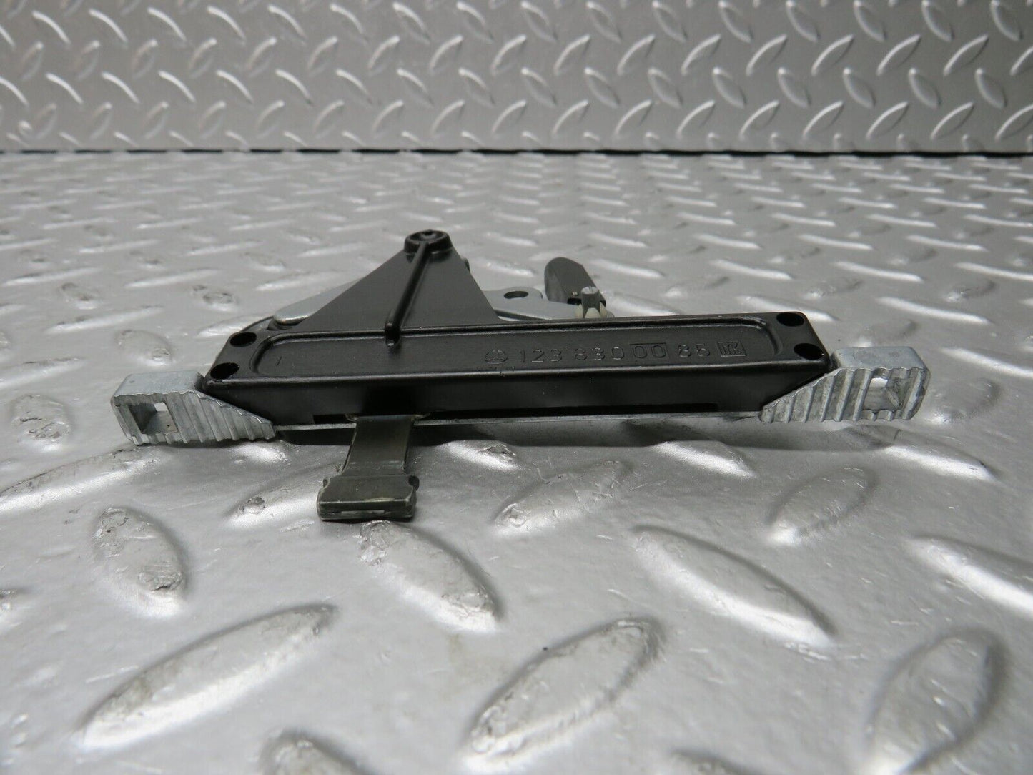 32047 Mercedes-Benz W123 230E Heater Control Switch 1238300085